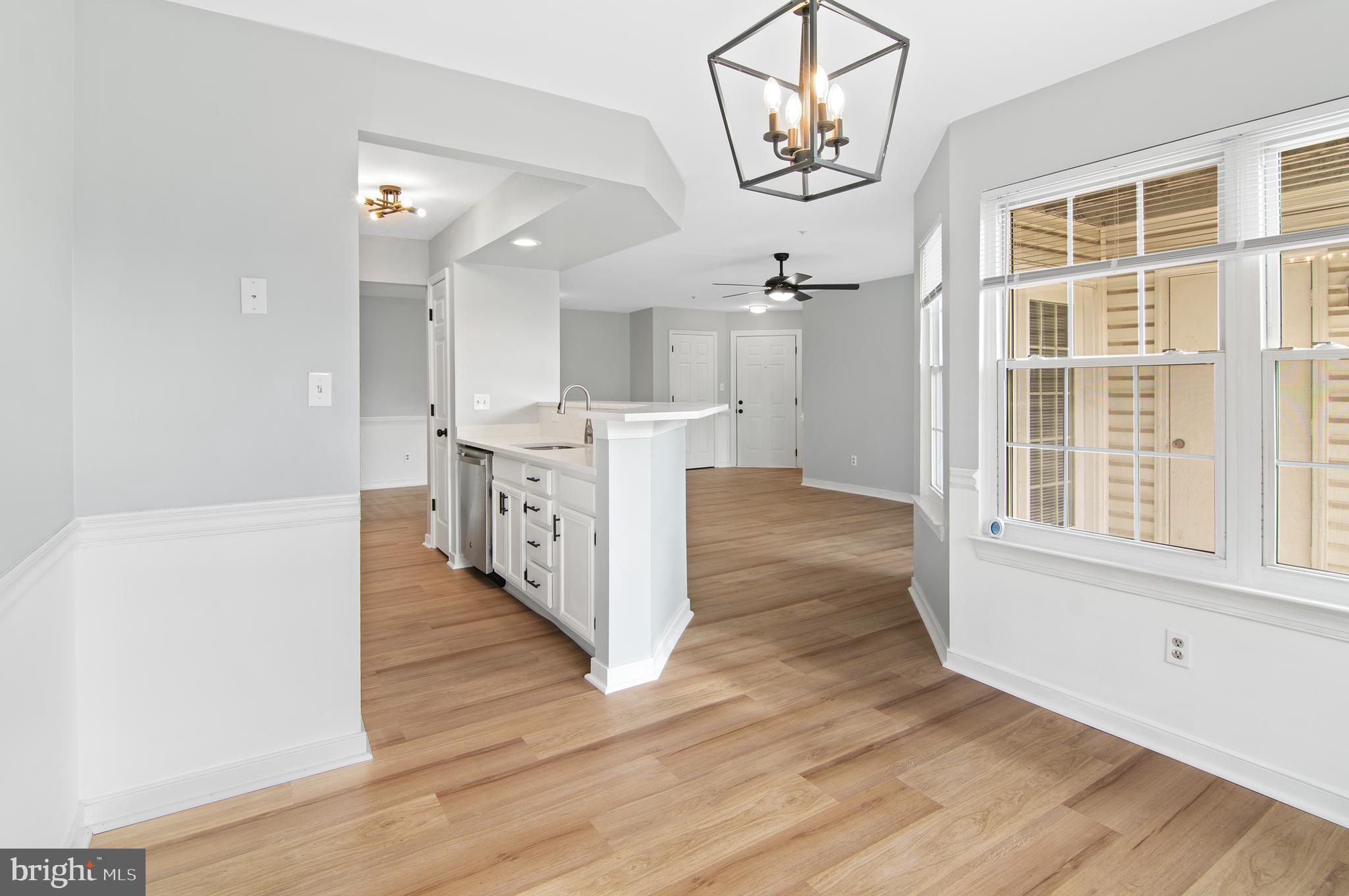 COUNTRY WALK - Residential