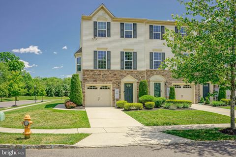 1 VILLAGE GREEN LANE SICKLERVILLE NJ 08081