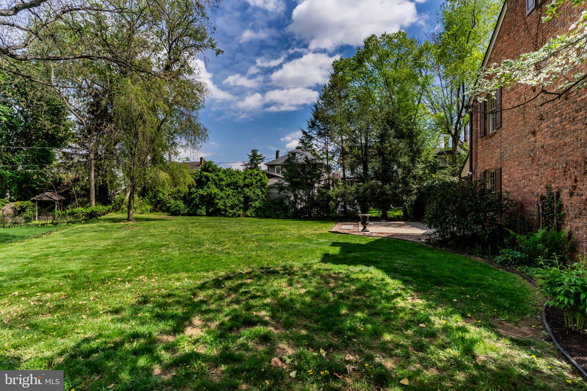 CHAMBERSBURG NORTH END - Residential