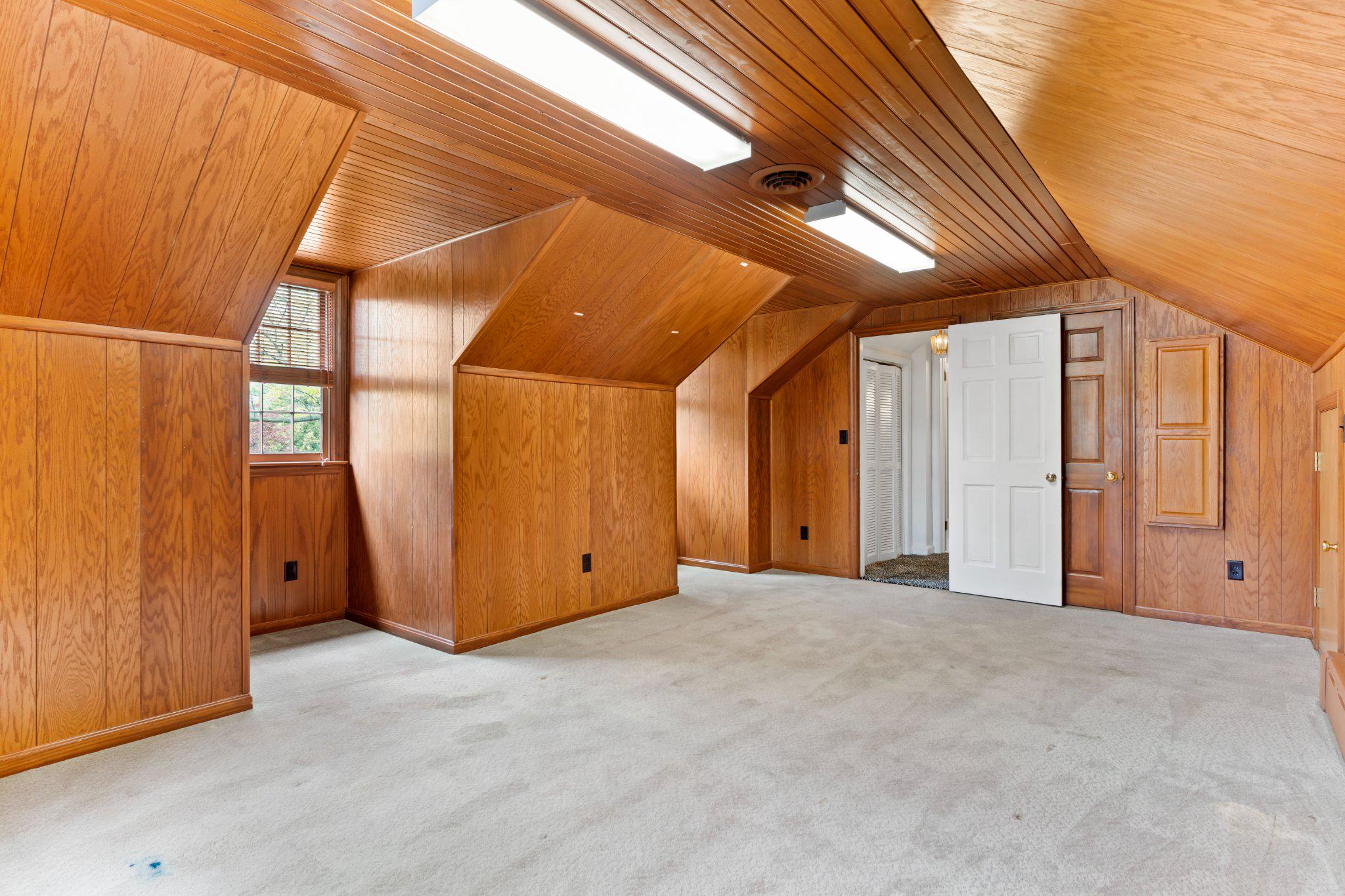 CHAMBERSBURG NORTH END - Residential