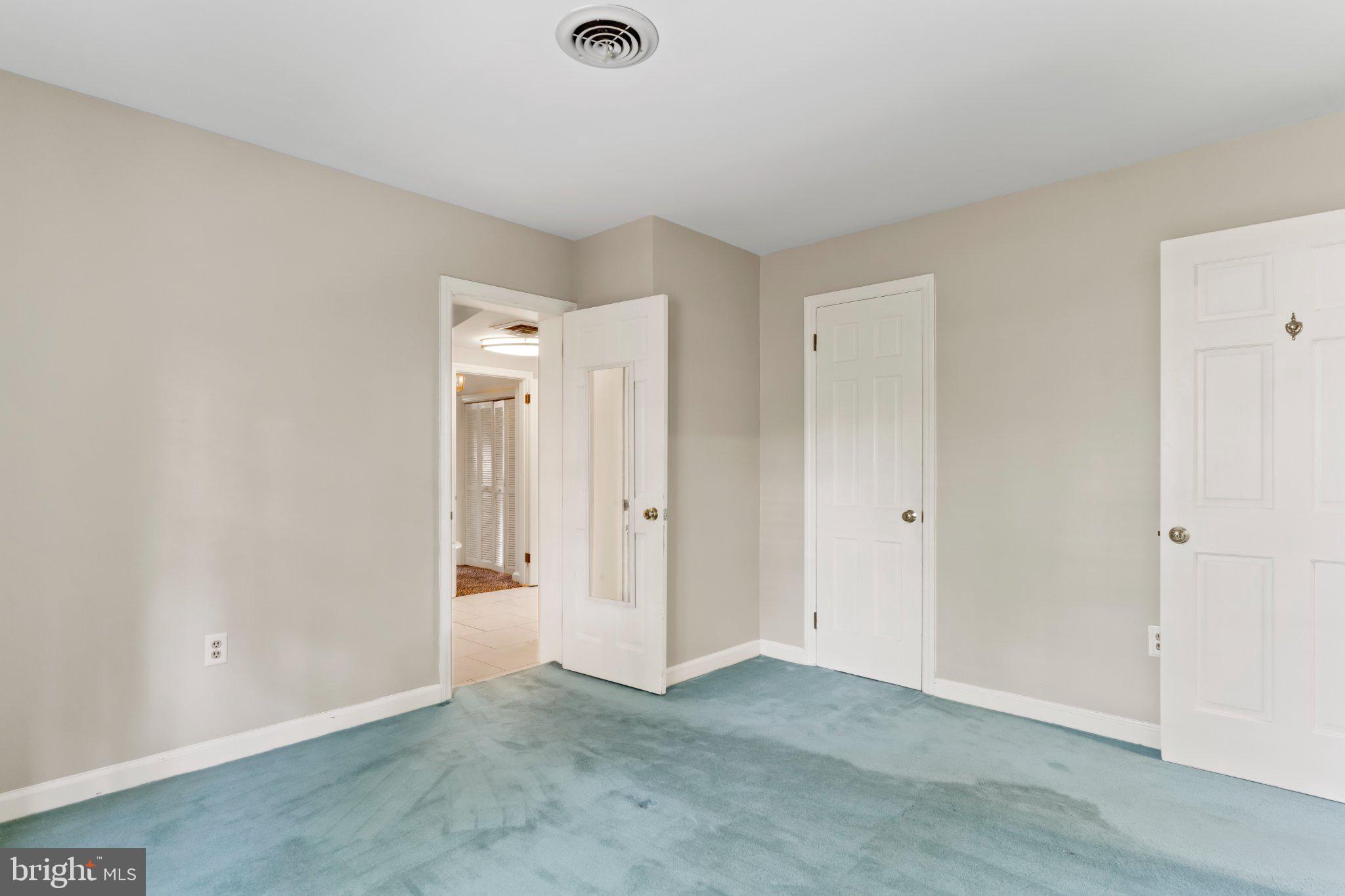 CHAMBERSBURG NORTH END - Residential