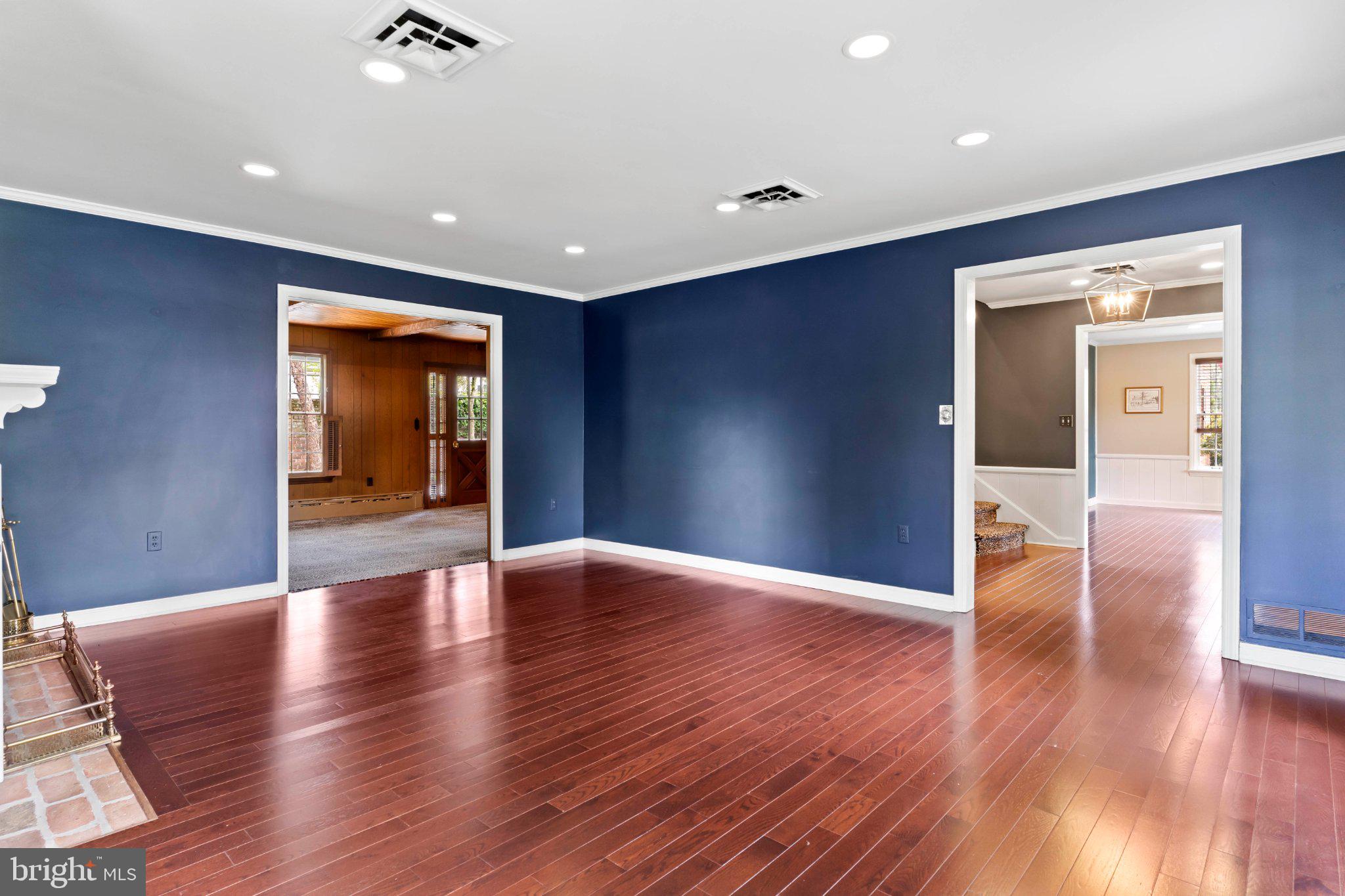 CHAMBERSBURG NORTH END - Residential