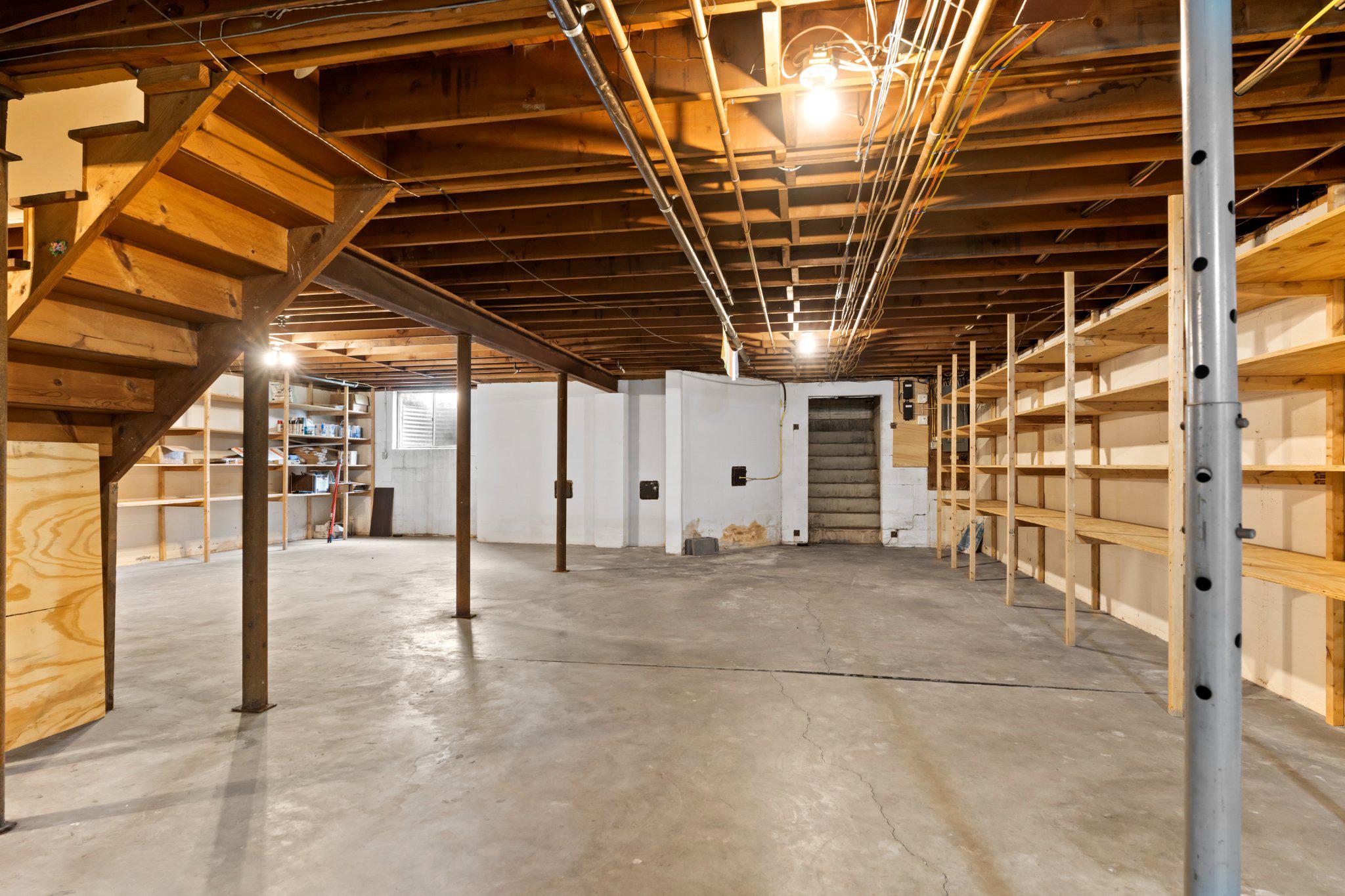 CHAMBERSBURG NORTH END - Residential