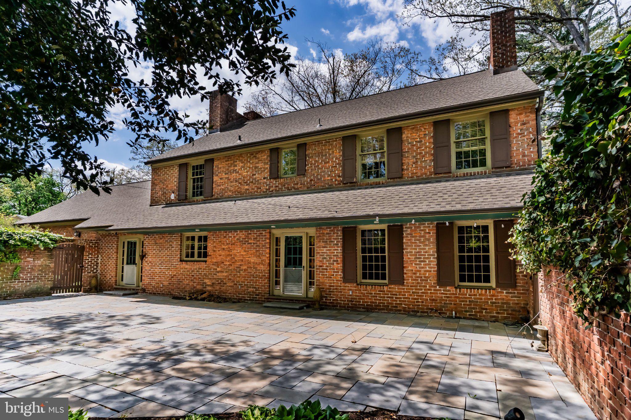 CHAMBERSBURG NORTH END - Residential