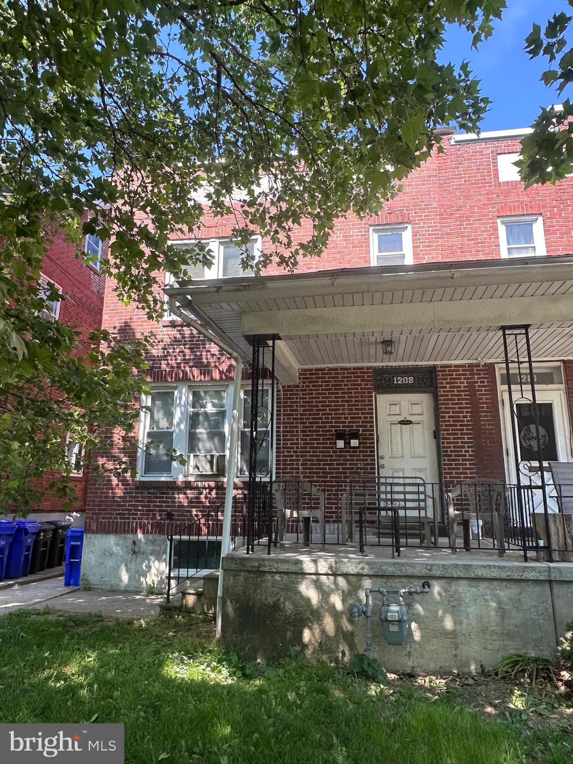 1208 N 6TH STREET
