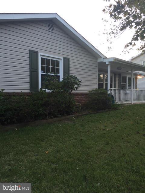 THE PROVINCES - Residential Lease