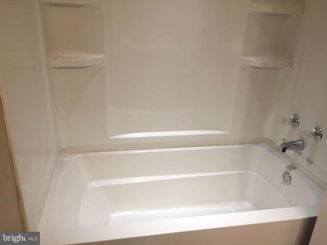 THE PROVINCES - Residential Lease