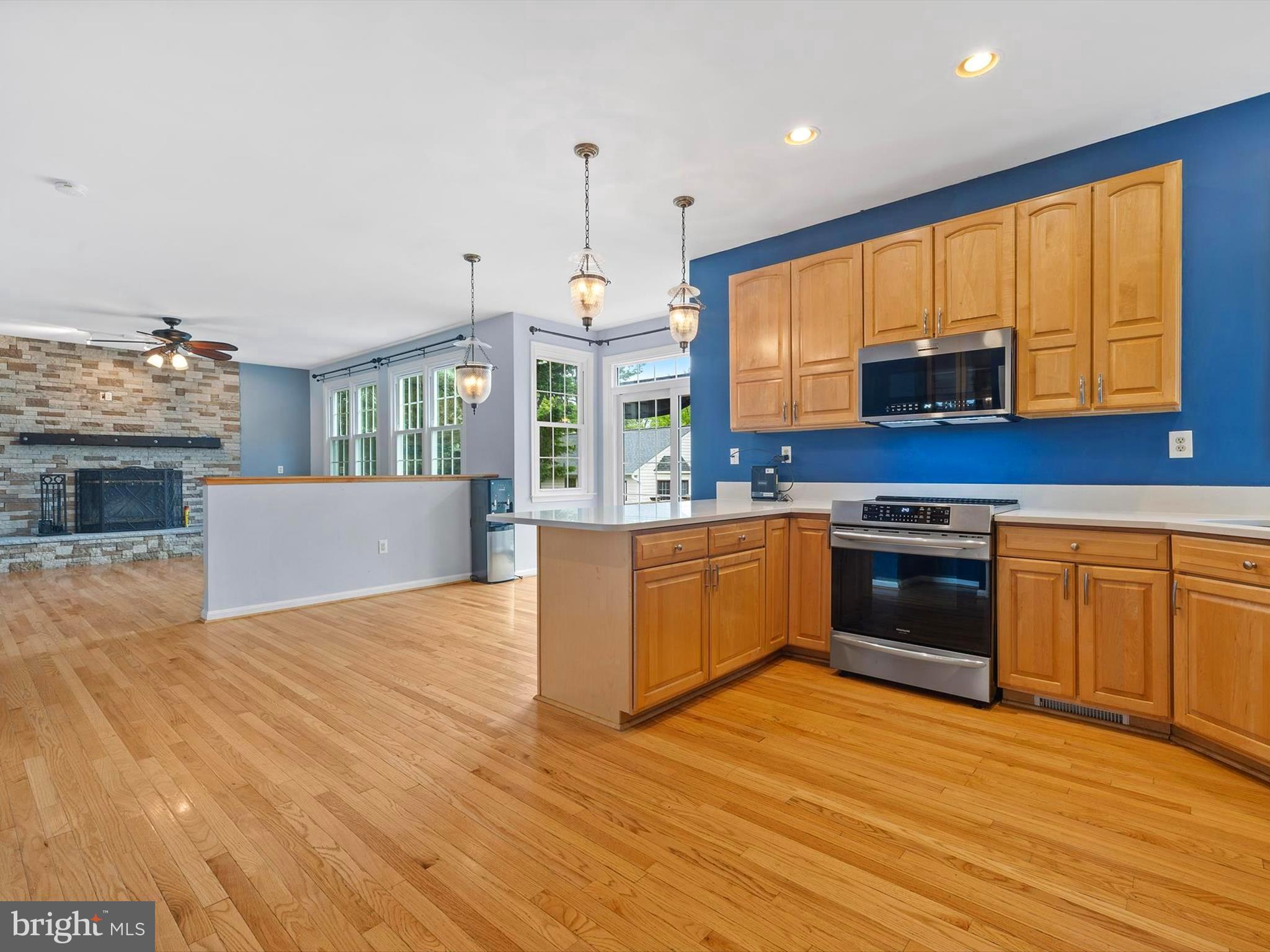 THE MEADOWS - Residential Lease