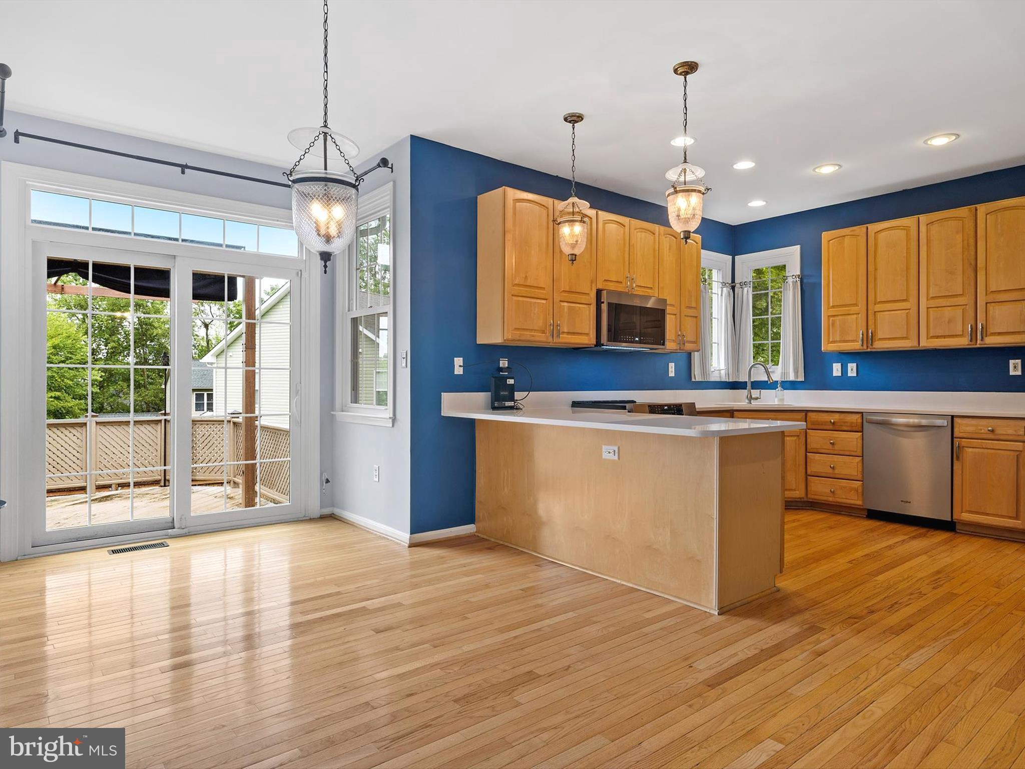 THE MEADOWS - Residential Lease