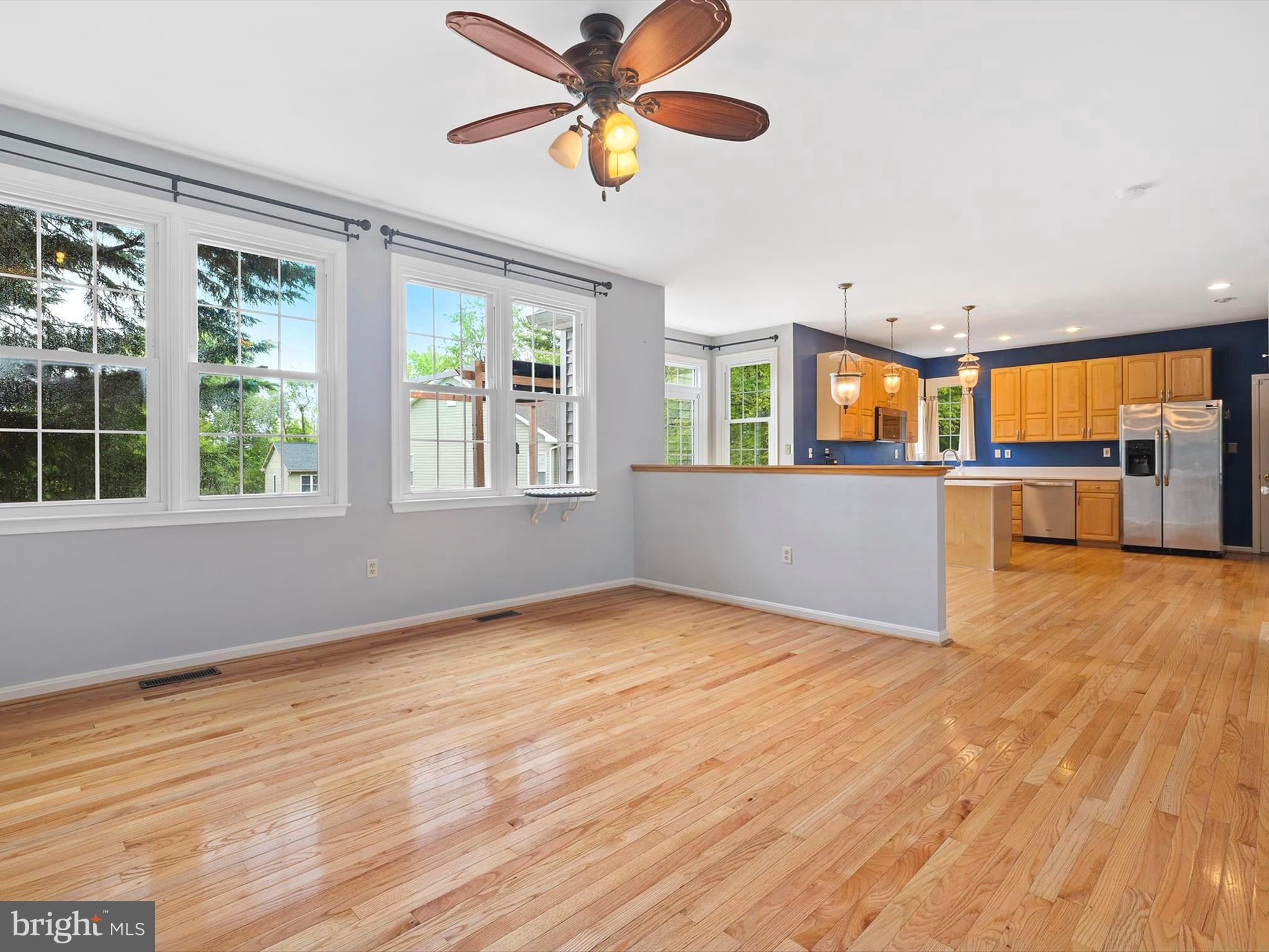 THE MEADOWS - Residential Lease