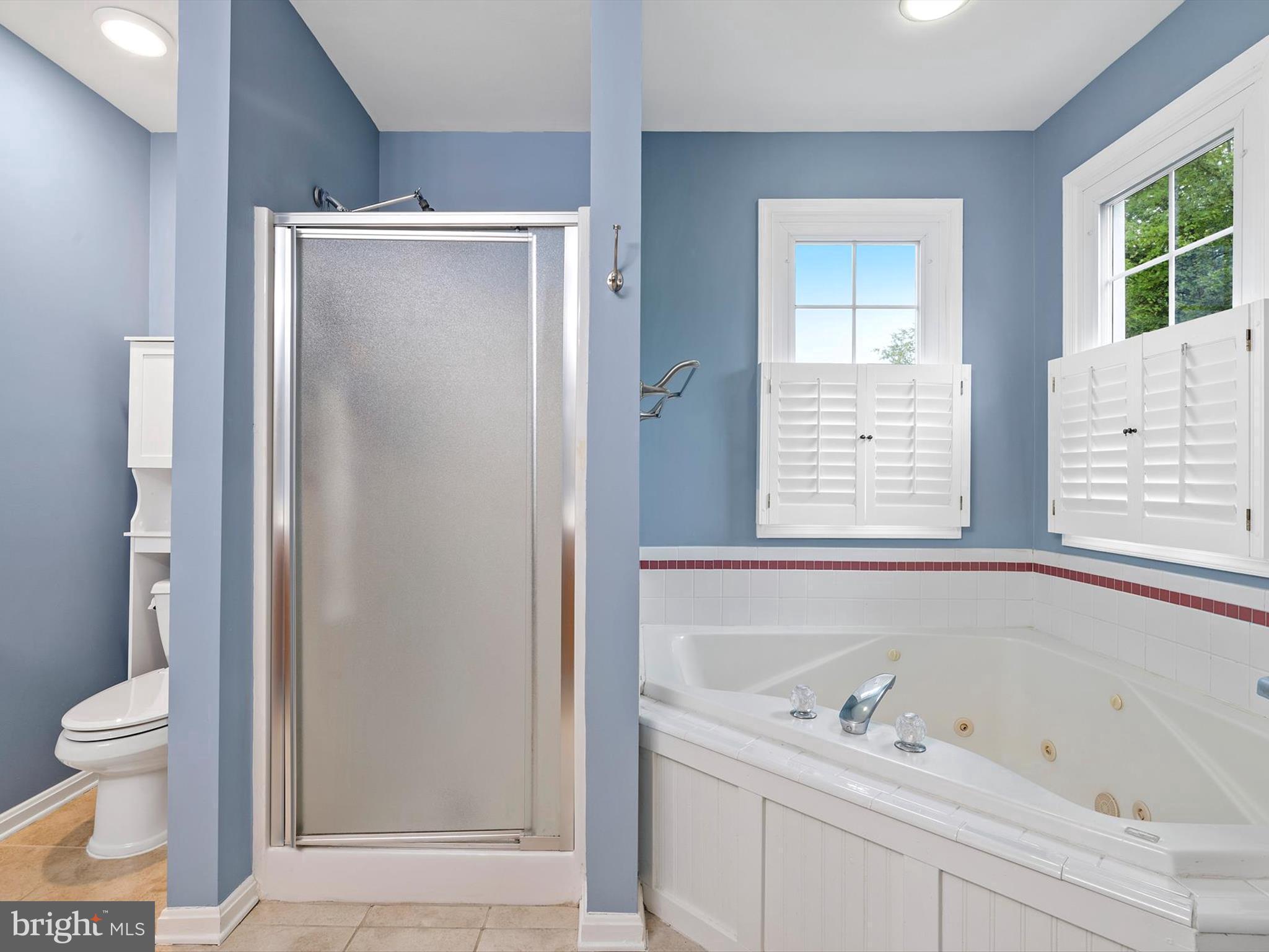 THE MEADOWS - Residential Lease