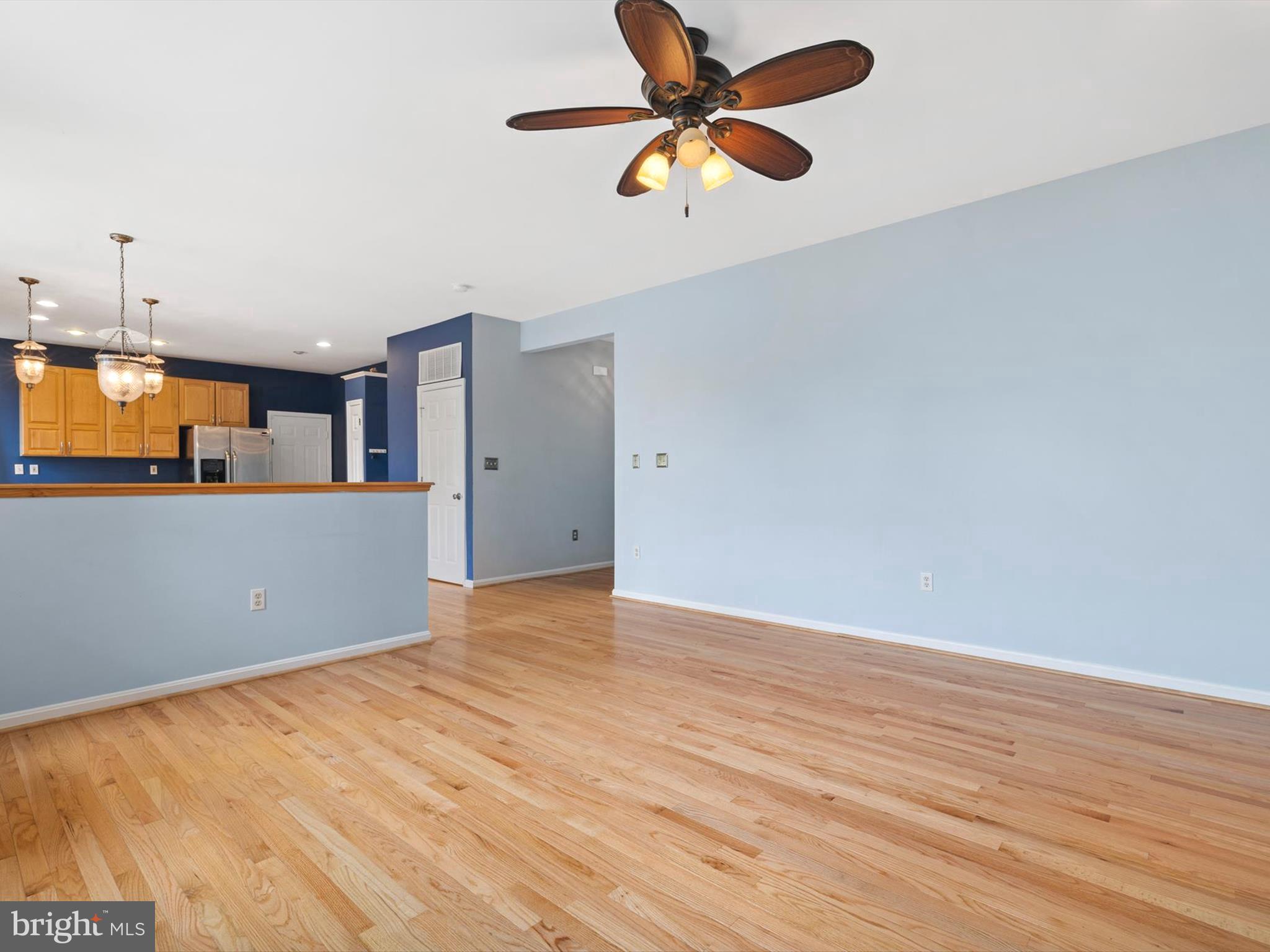 THE MEADOWS - Residential Lease