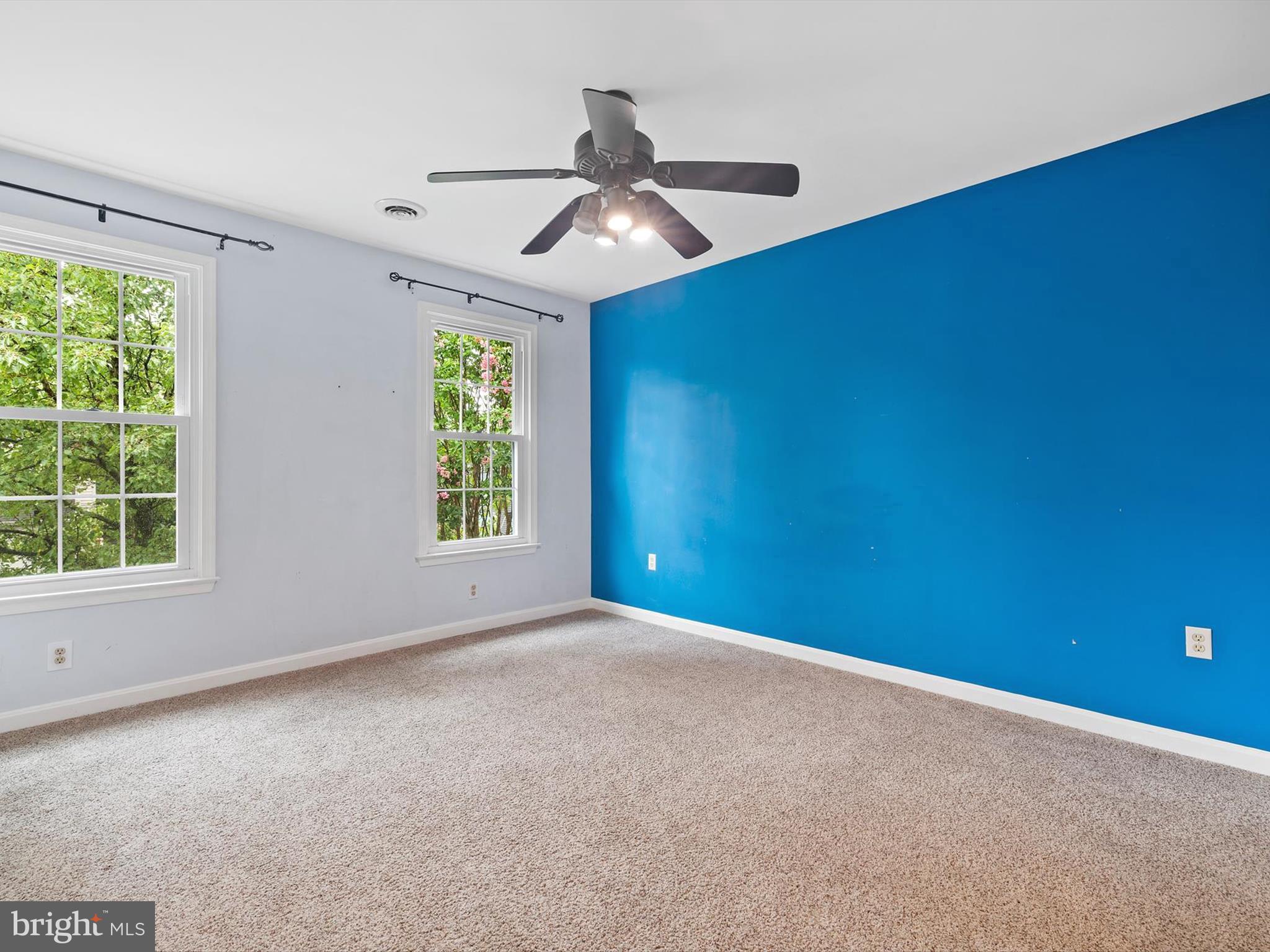 THE MEADOWS - Residential Lease