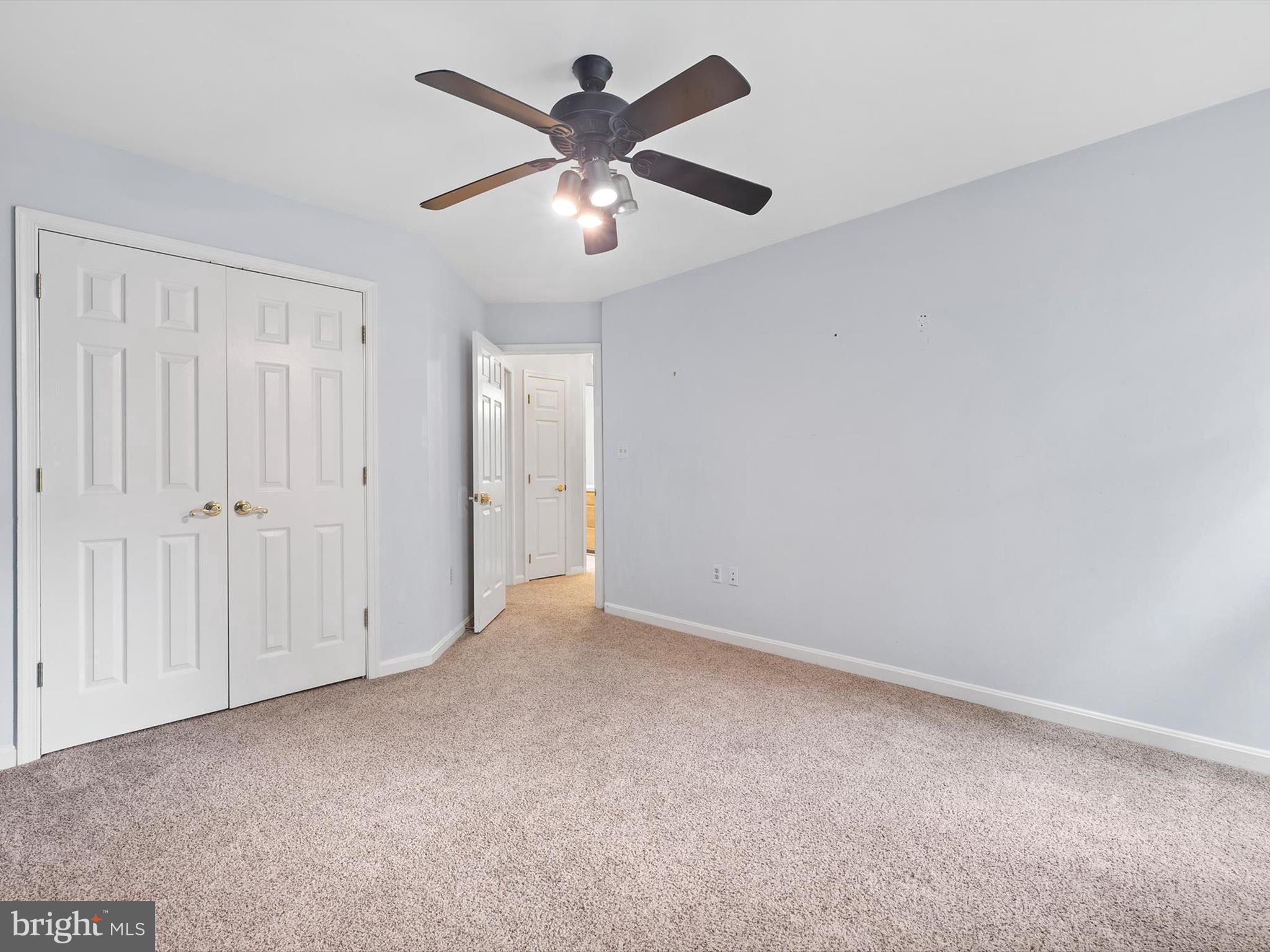 THE MEADOWS - Residential Lease