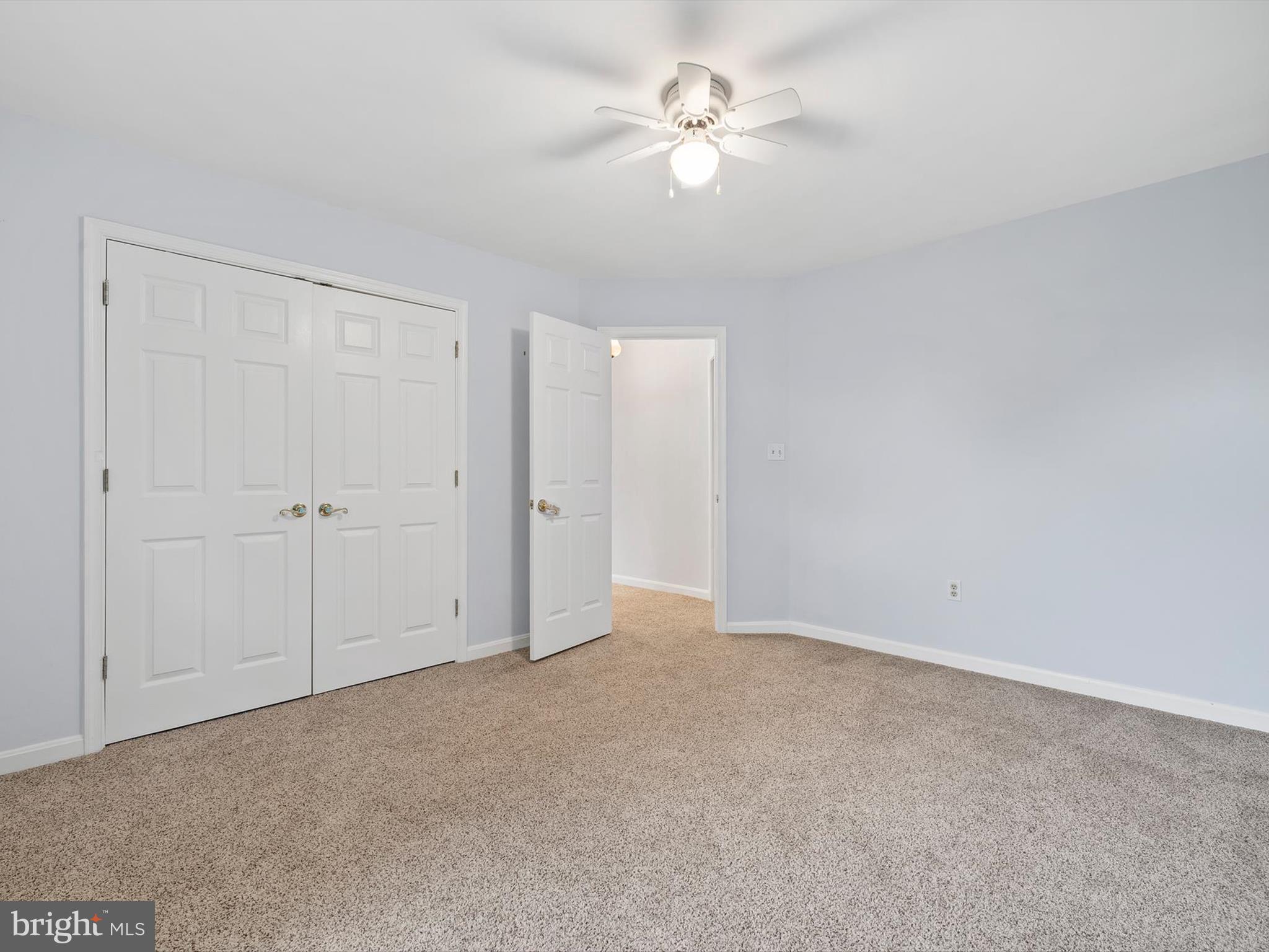 THE MEADOWS - Residential Lease