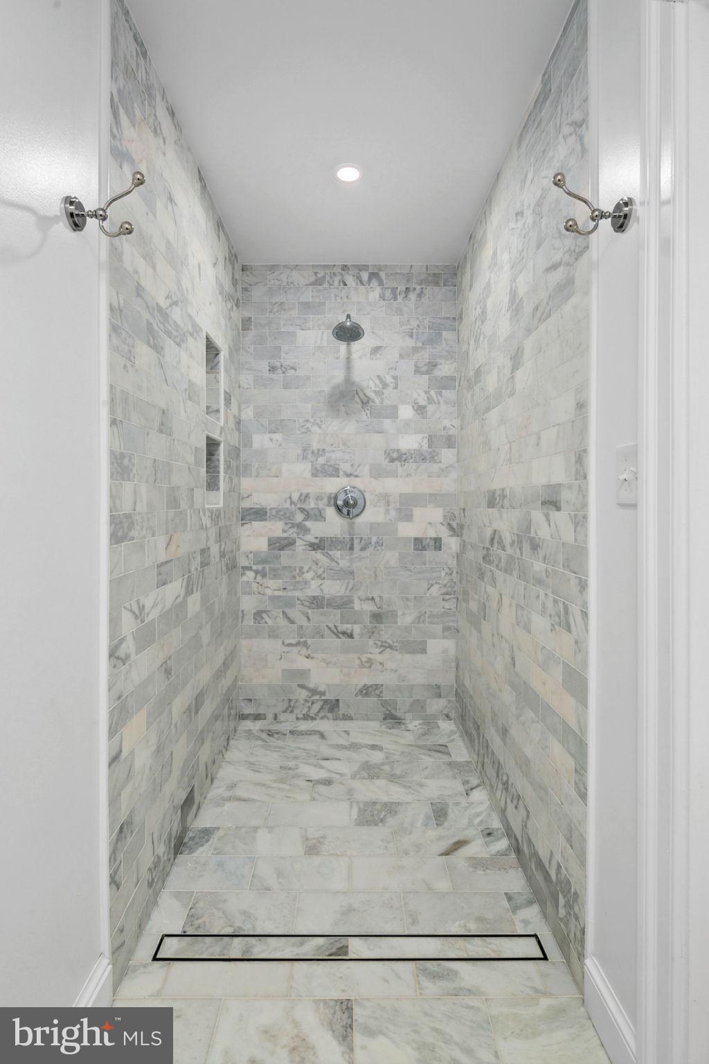 OLD TOWN ALEXANDRIA - Residential