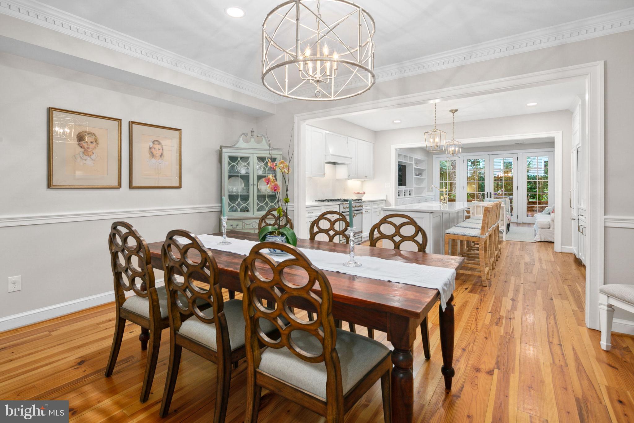 OLD TOWN ALEXANDRIA - Residential