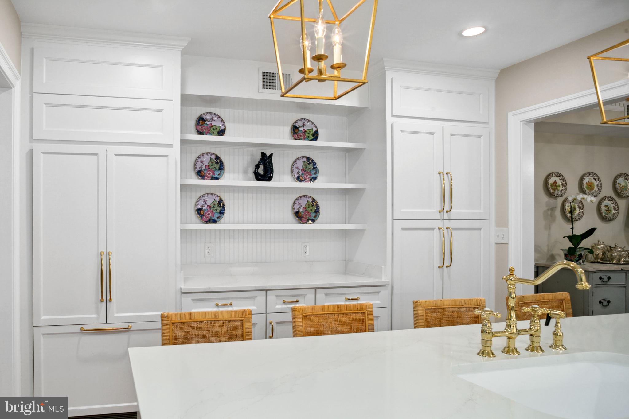 OLD TOWN ALEXANDRIA - Residential