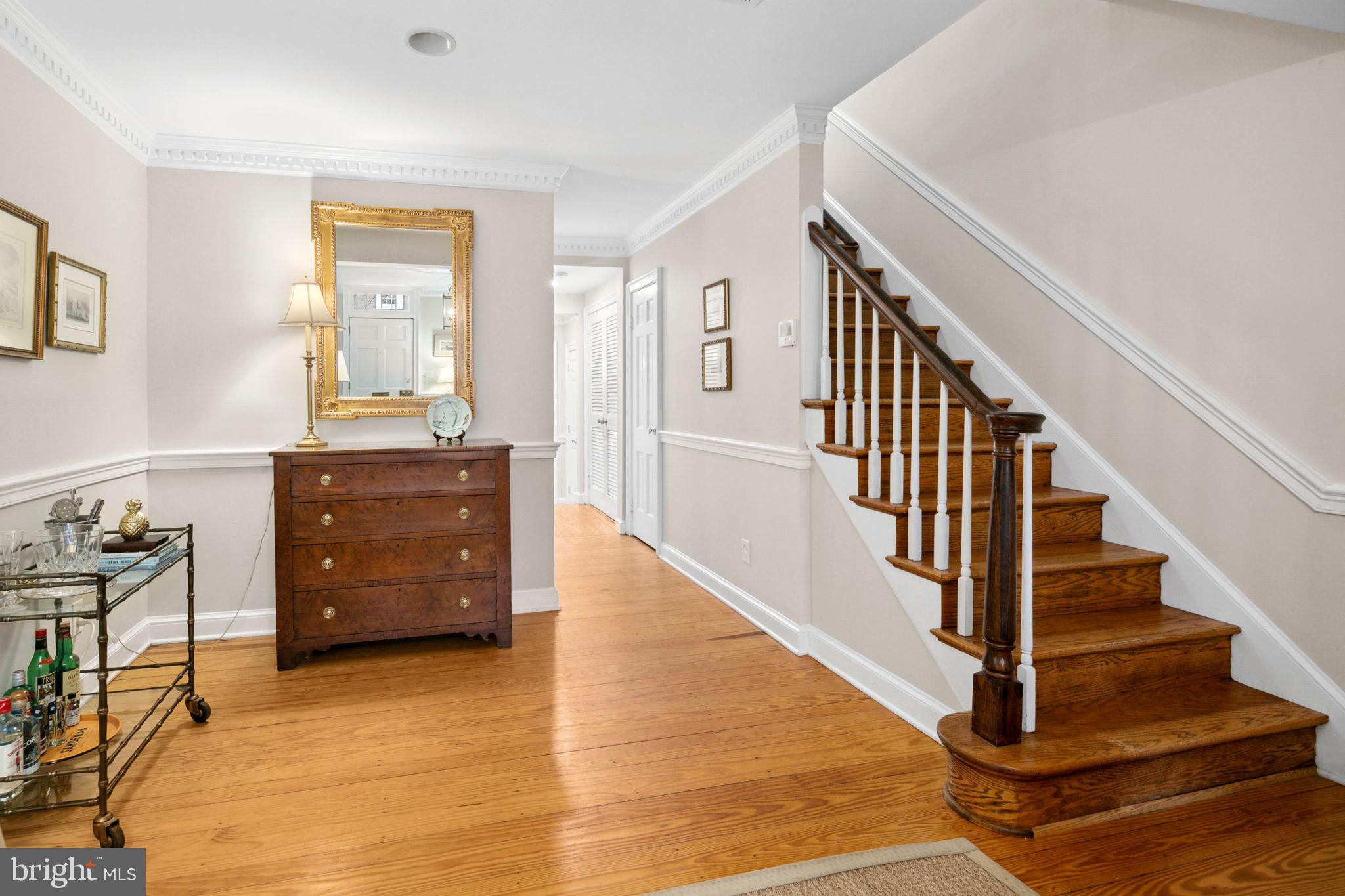 OLD TOWN ALEXANDRIA - Residential