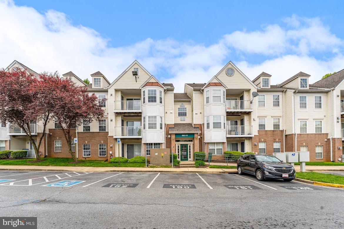 LARGO TOWN CENTER CONDOMINIUMS - Residential Lease
