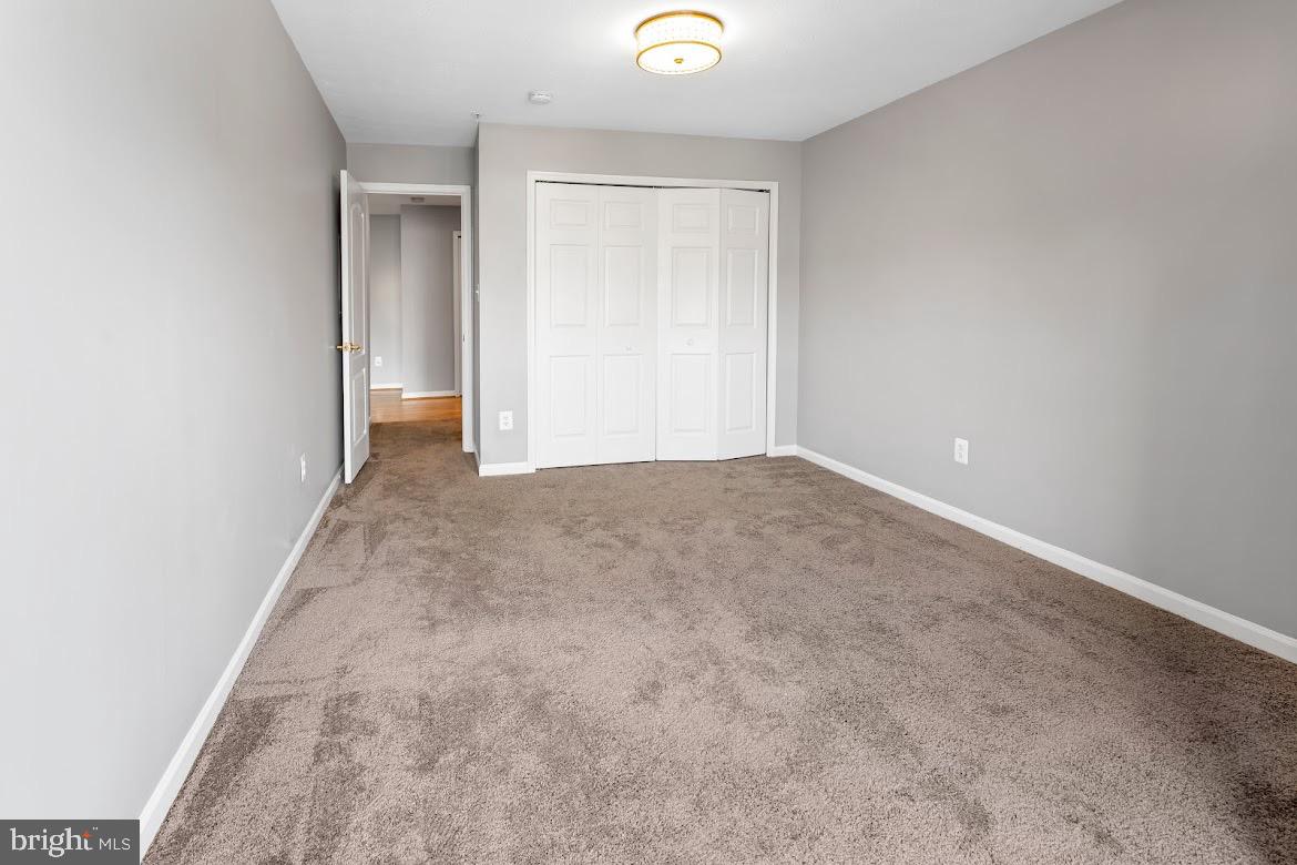 LARGO TOWN CENTER CONDOMINIUMS - Residential Lease