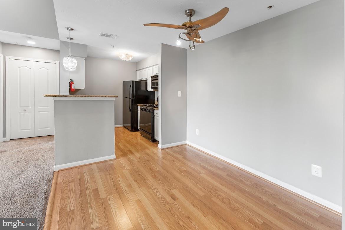 LARGO TOWN CENTER CONDOMINIUMS - Residential Lease