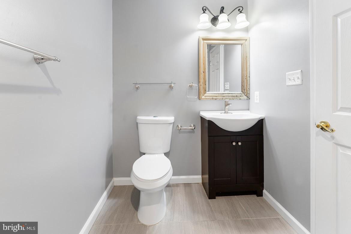 LARGO TOWN CENTER CONDOMINIUMS - Residential Lease