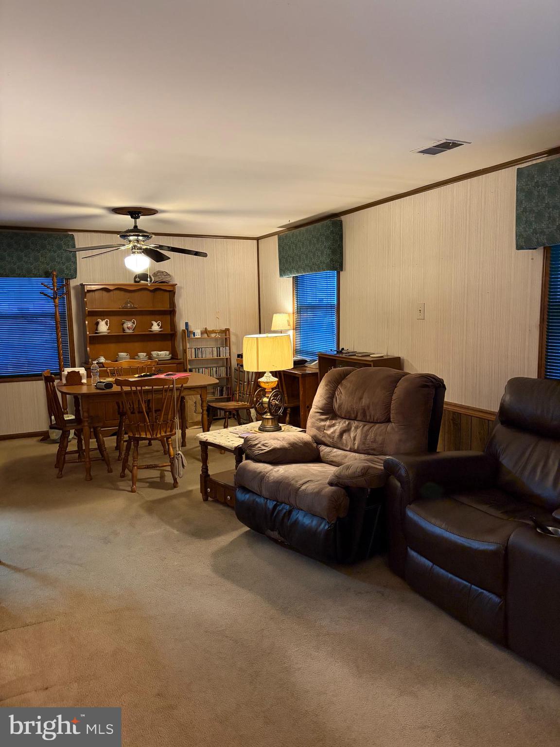 MAPLE RIDGE - Residential