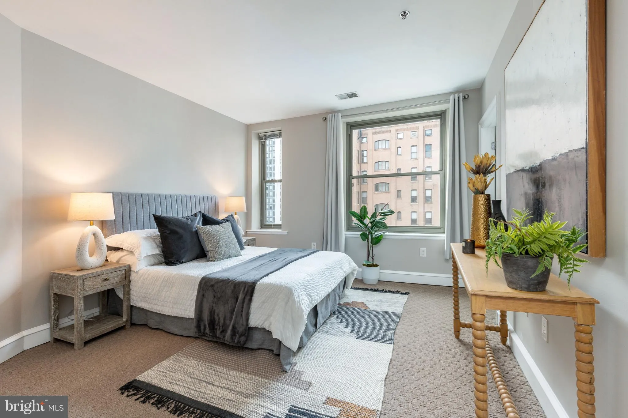 Philadelphia, Pennsylvania 19103, United States, 1 Bedroom Bedrooms, ,1 BathroomBathrooms,Residential,Contingent,79879