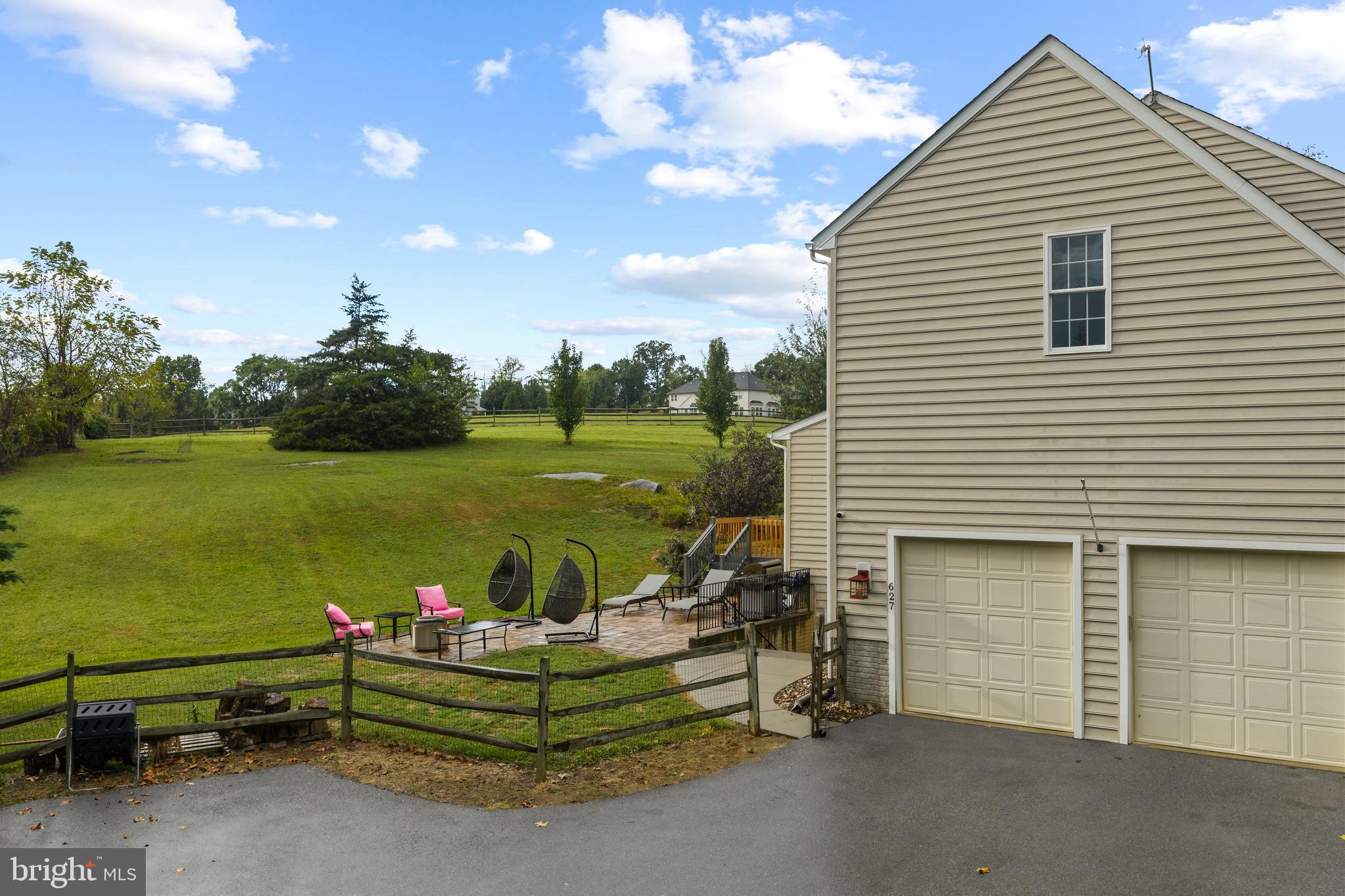 CHIMNEY HILL ESTATES - Residential