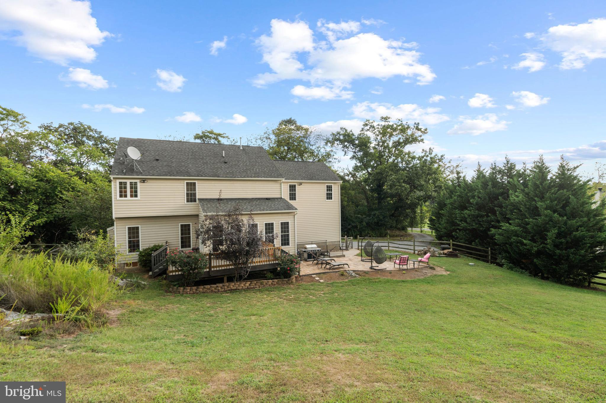 CHIMNEY HILL ESTATES - Residential