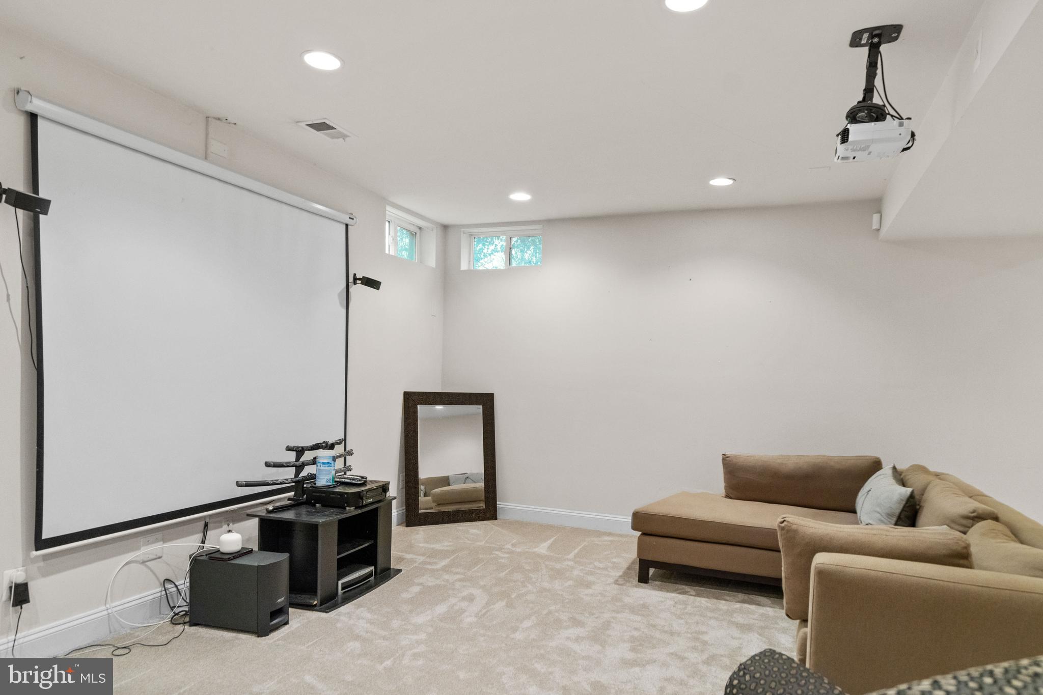 CHIMNEY HILL ESTATES - Residential