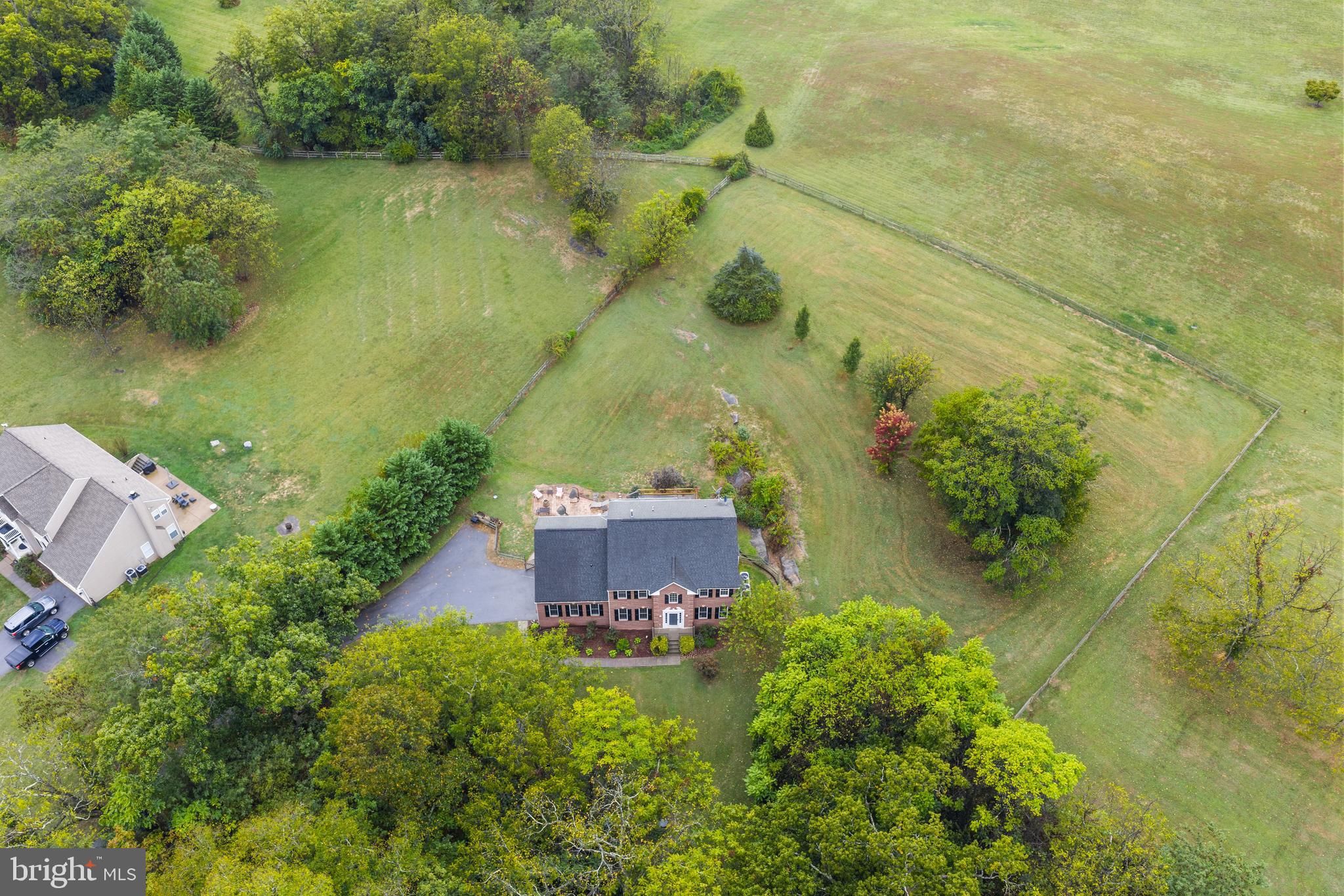 CHIMNEY HILL ESTATES - Residential