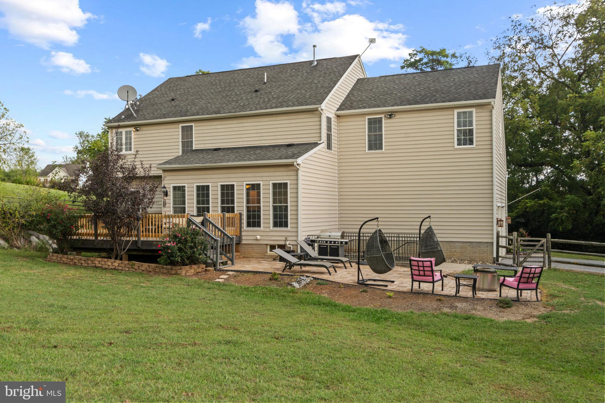 CHIMNEY HILL ESTATES - Residential