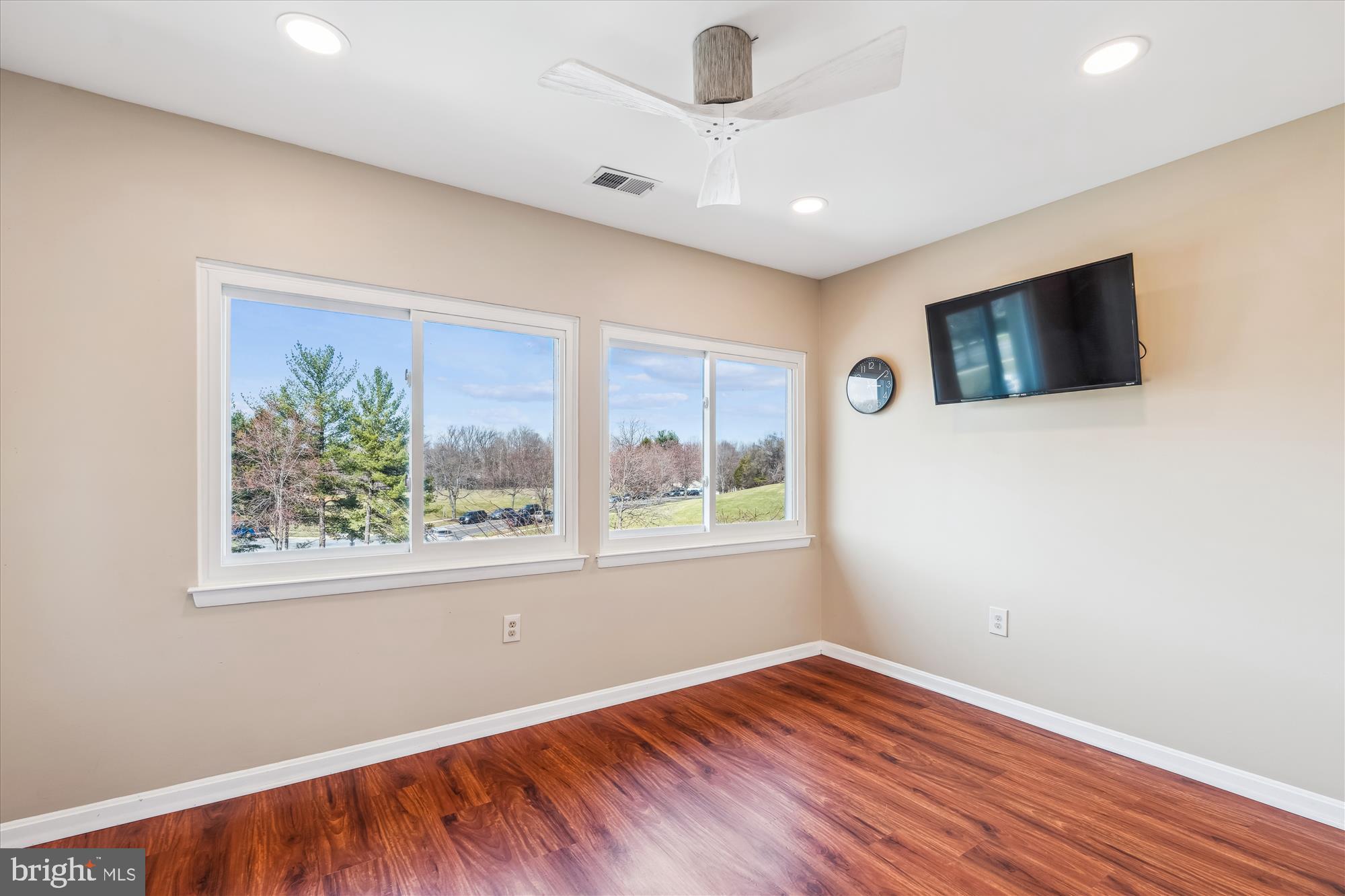 FAIR HILL - Residential