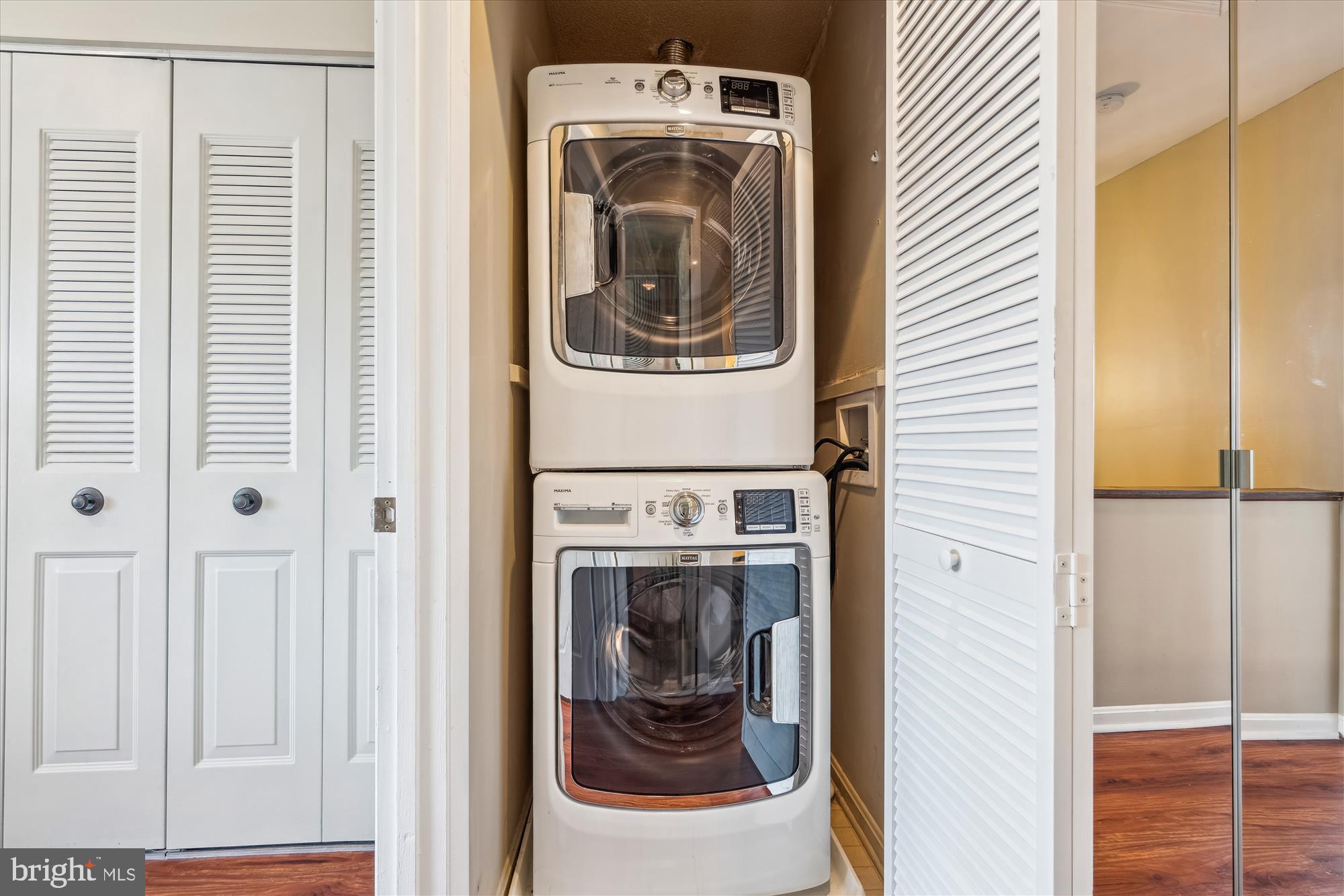 FAIR HILL - Residential