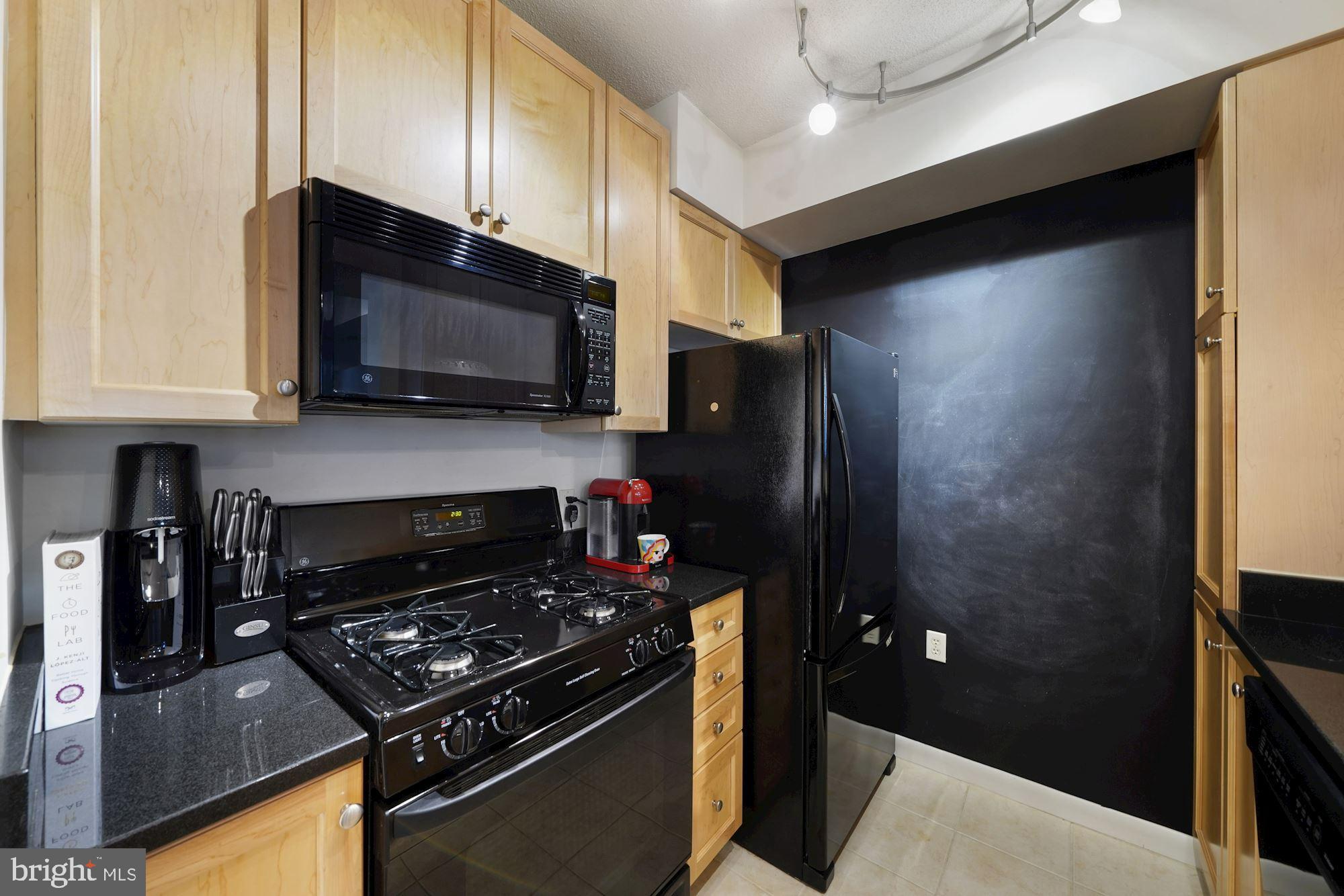 BALLSTON - Residential Lease