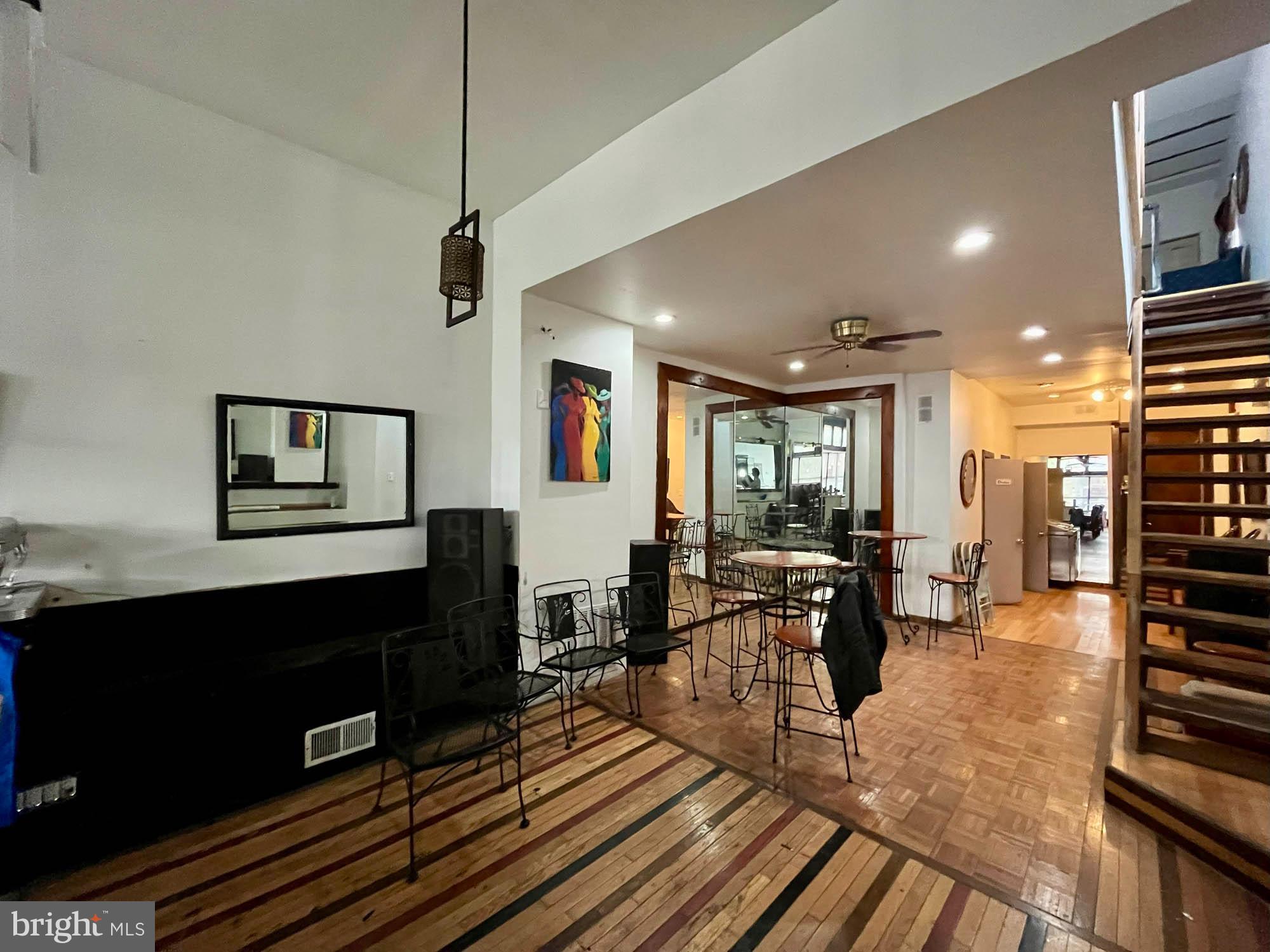 FRANKLIN SQUARE HISTORIC DISTRICT - Commercial Sale