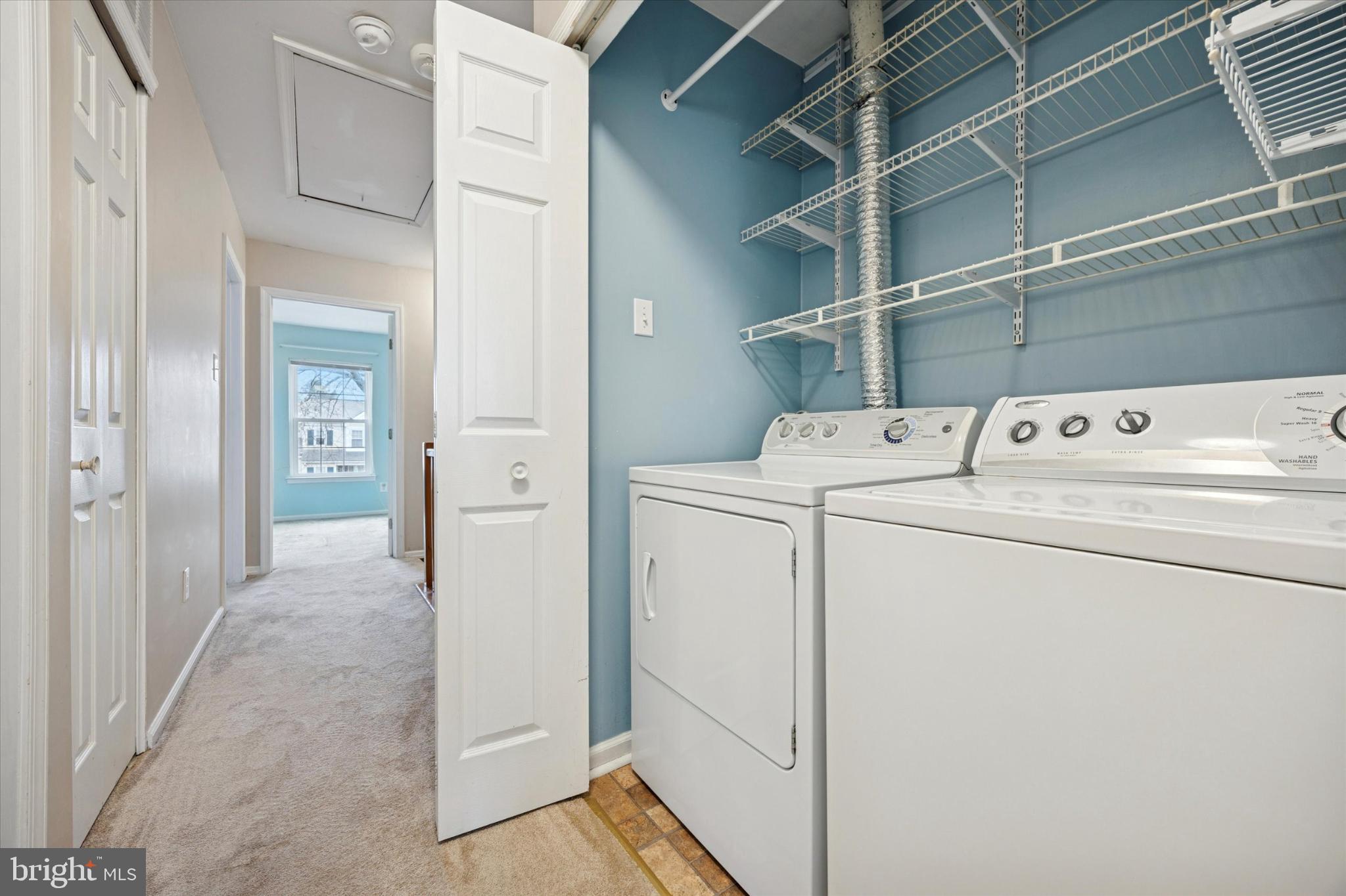 VILLAGE SHIRES - Residential