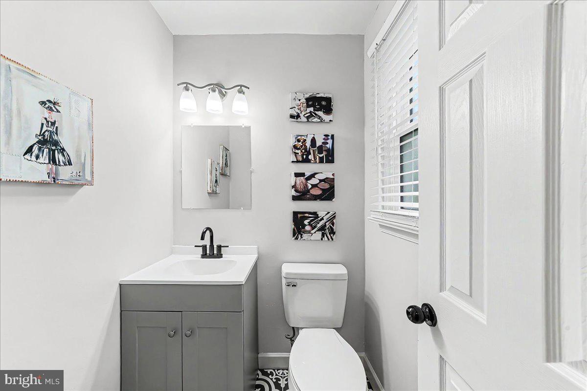 LAUREL - Residential