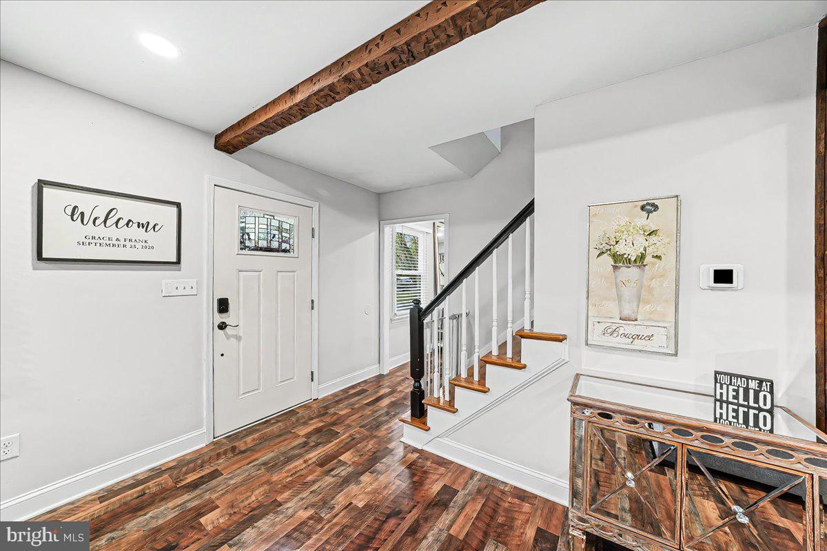 LAUREL - Residential