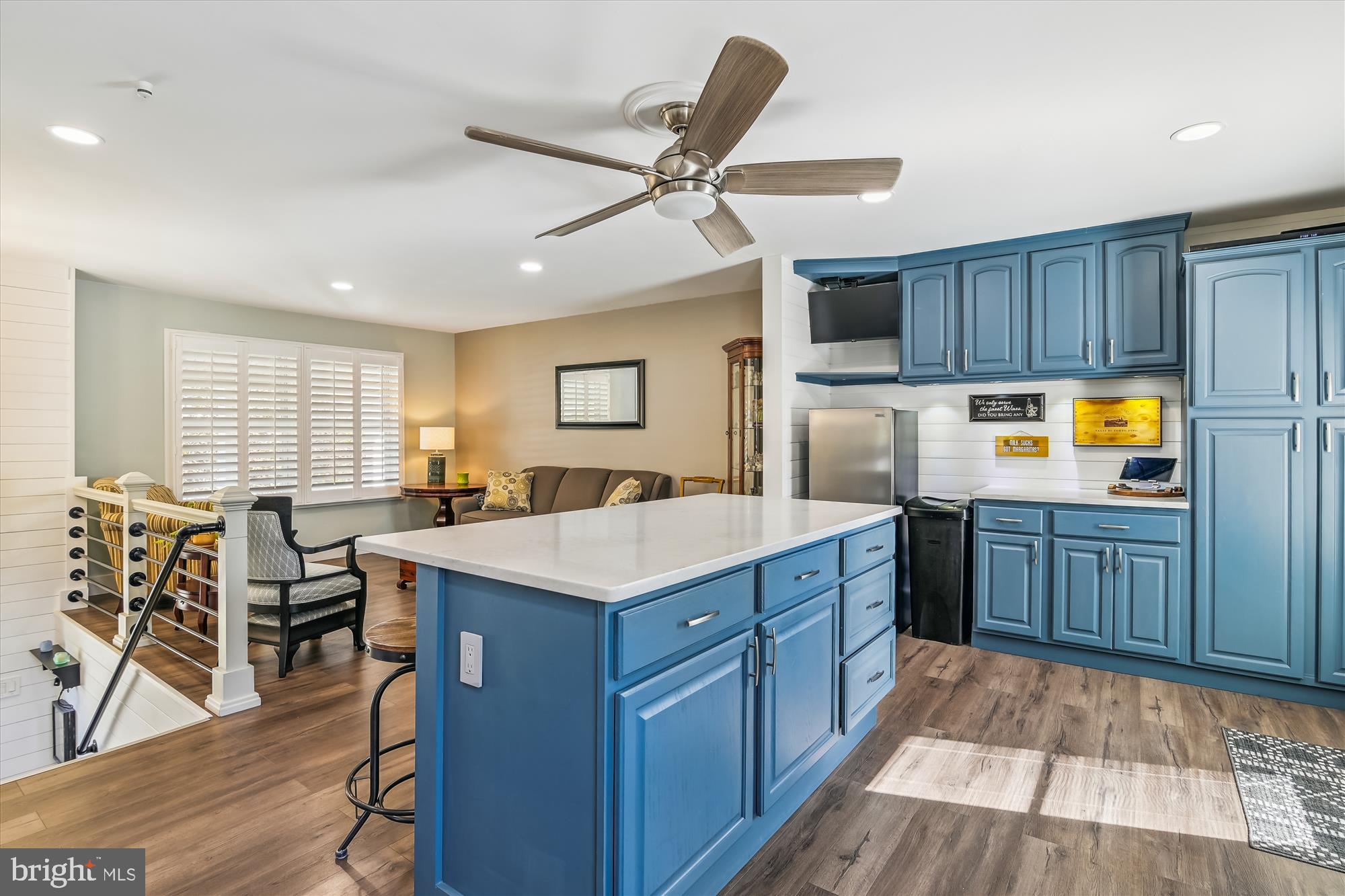 FOUR SEASONS ESTATES - Residential