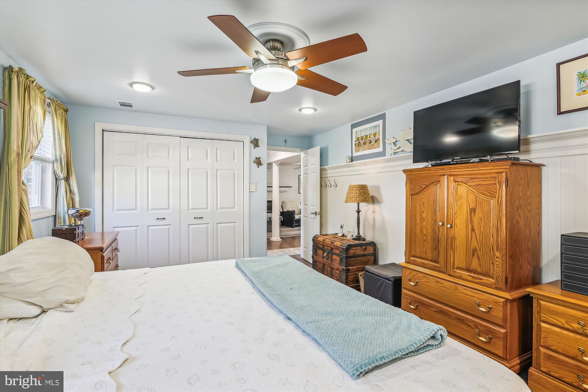 FOUR SEASONS ESTATES - Residential