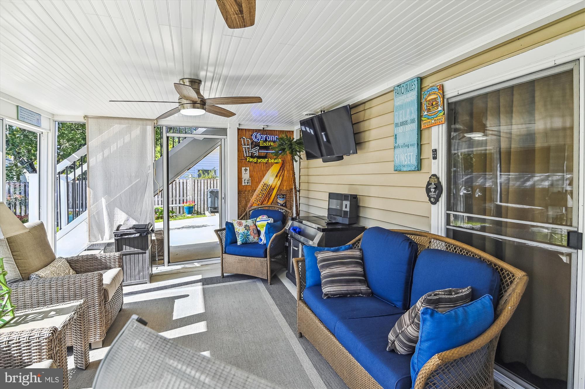 FOUR SEASONS ESTATES - Residential