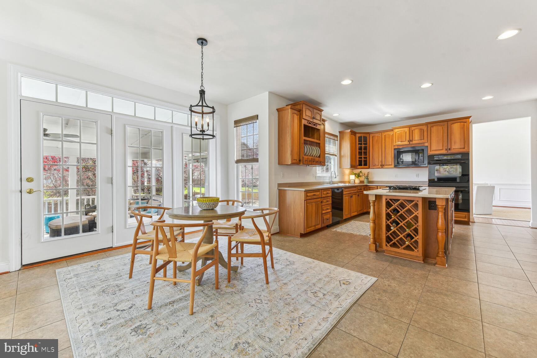 STONE RIDGE - Residential