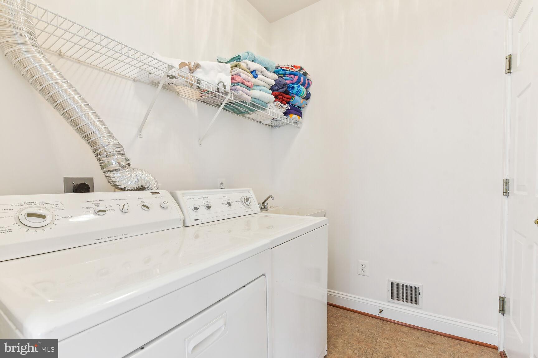 STONE RIDGE - Residential