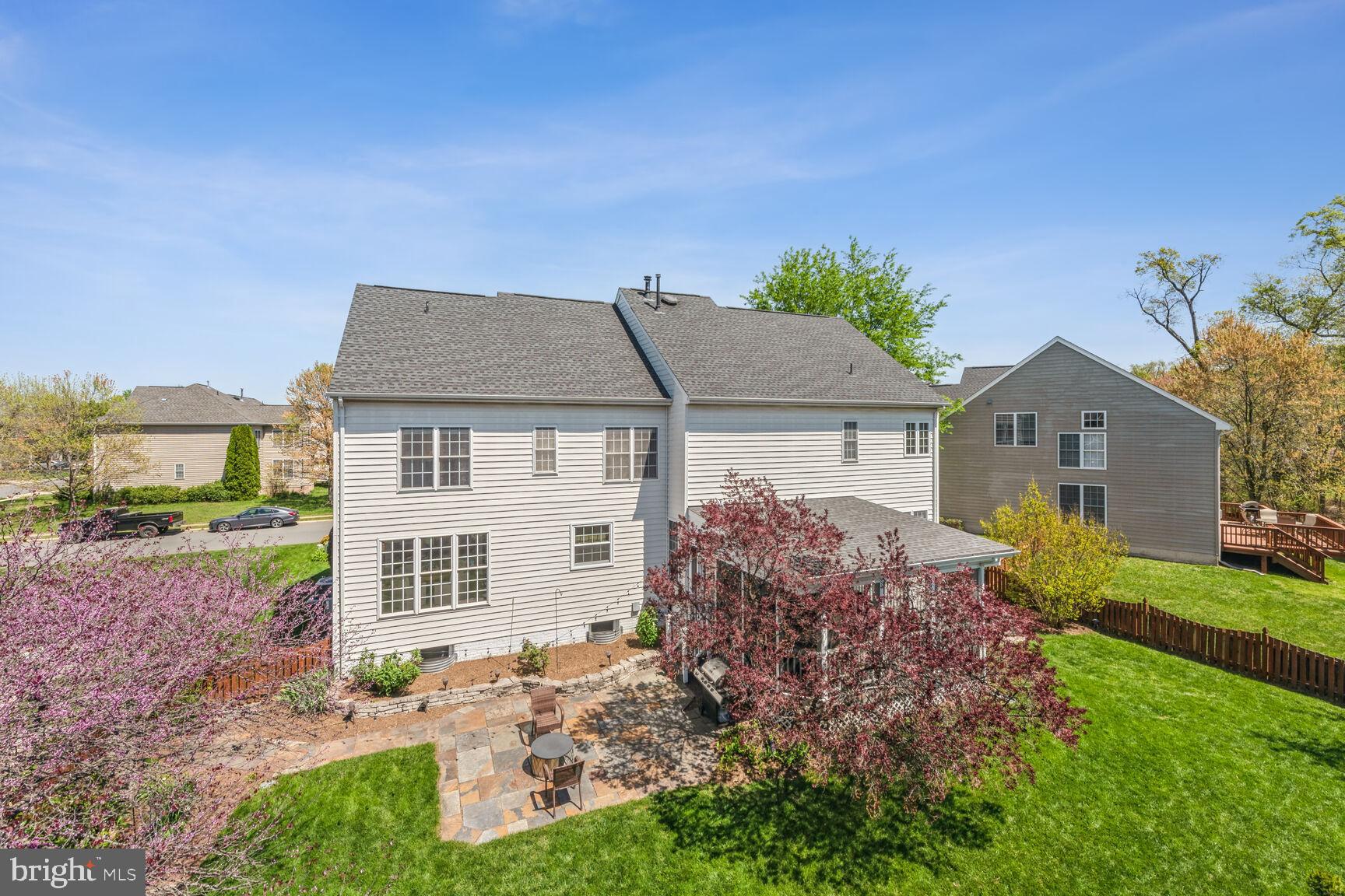 STONE RIDGE - Residential