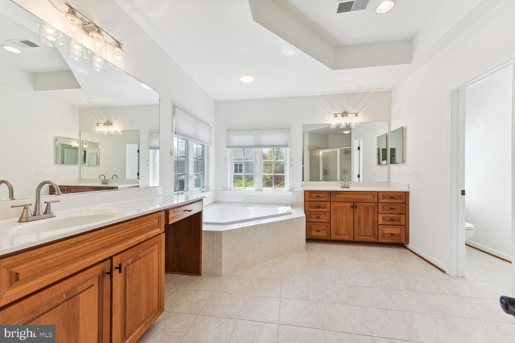 STONE RIDGE - Residential