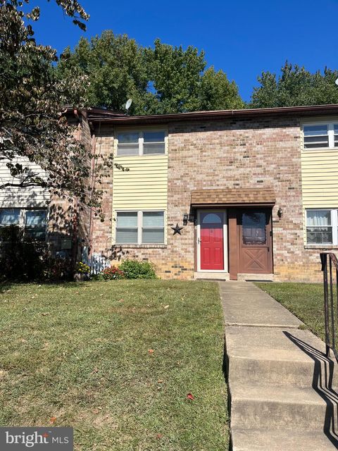 Photo of 208 Cobble Creek Curve, NEWARK, DE 19702 (MLS # DENC2090710)