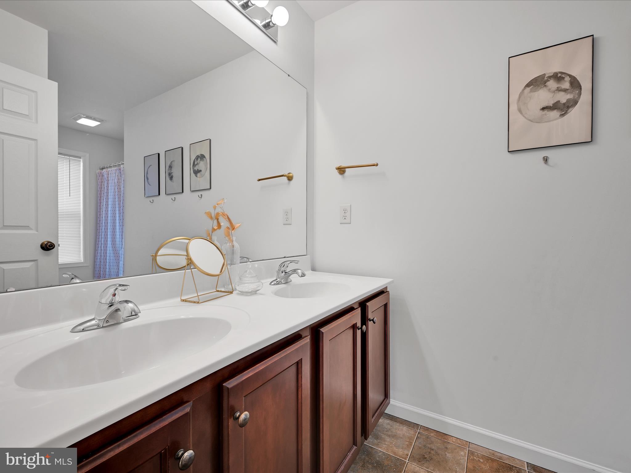 BETHANY GARDENS - Residential